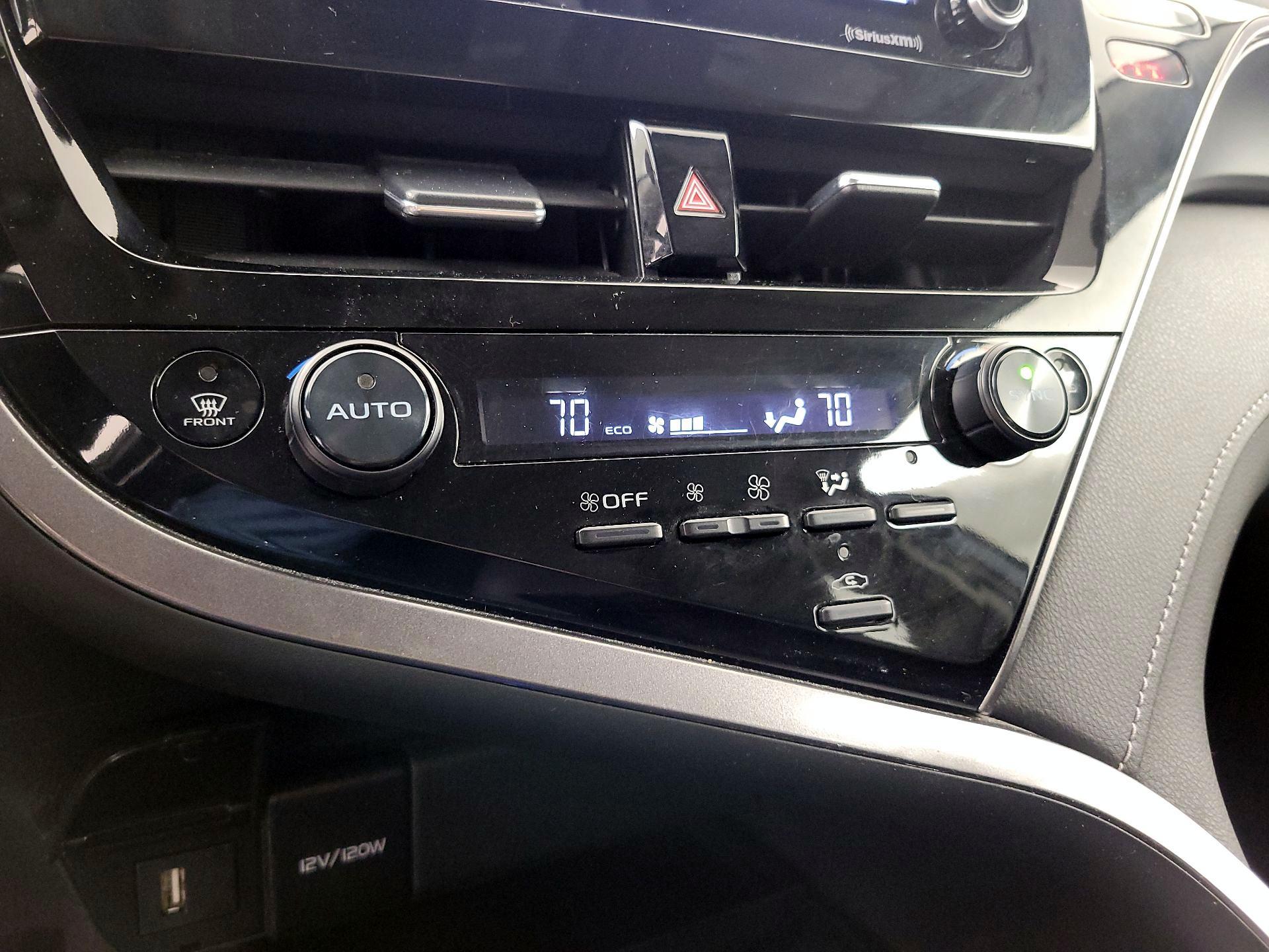 Thumbnail: 2024 Toyota Camry - 16