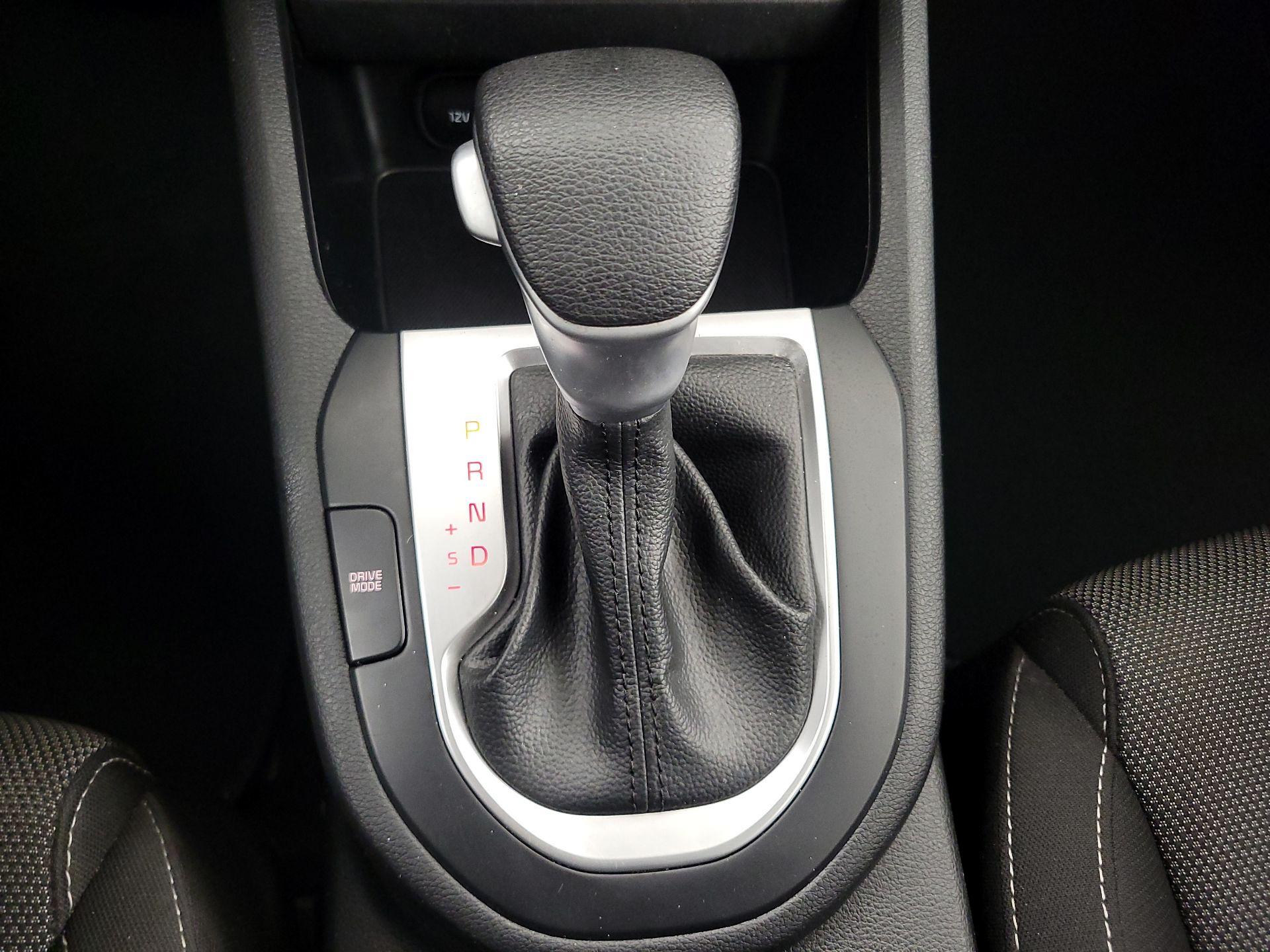 Thumbnail: 2024 Kia Forte - 17