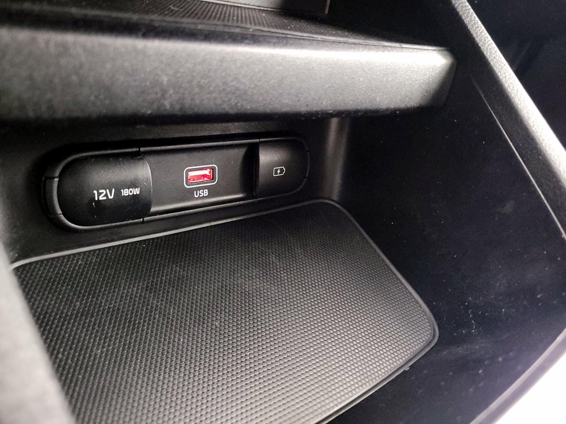 Thumbnail: 2024 Kia Forte - 18