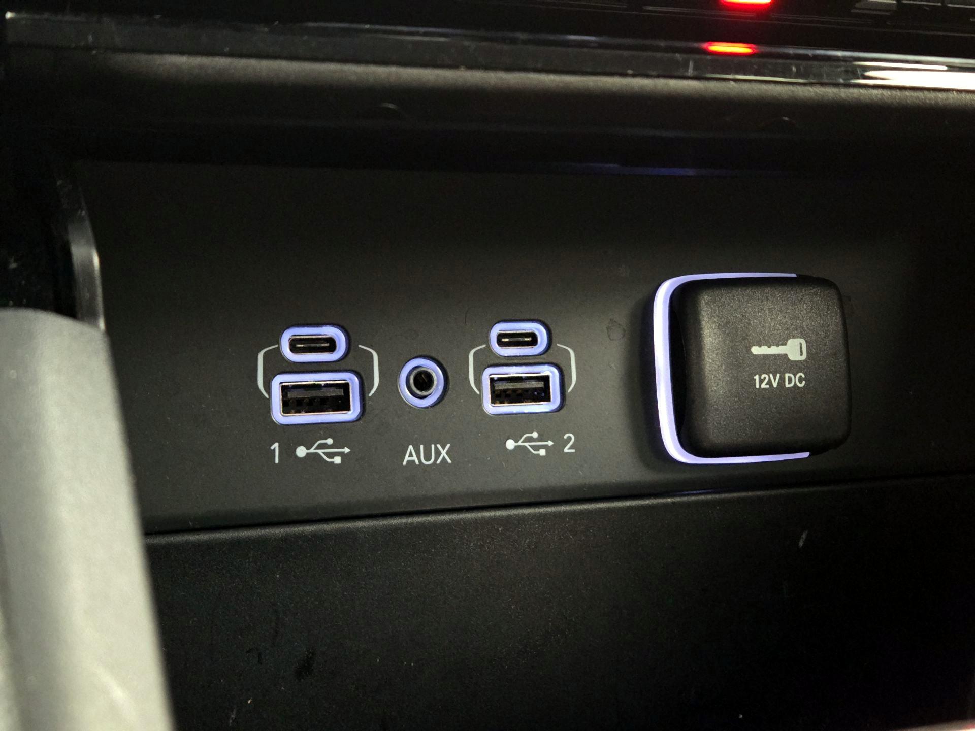 Thumbnail: 2023 Jeep Grand Cherokee - 18