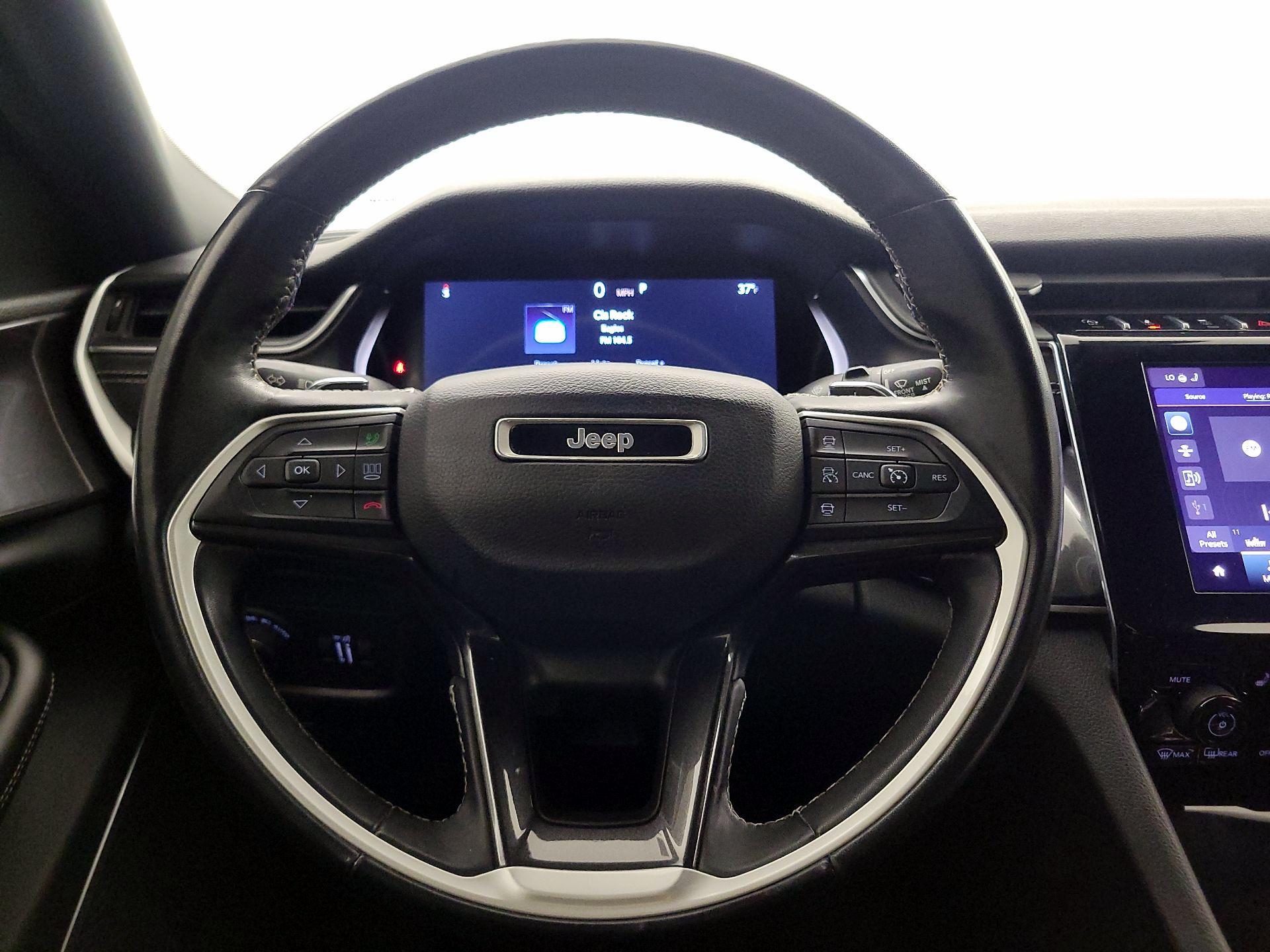 Thumbnail: 2022 Jeep Grand Cherokee - 10