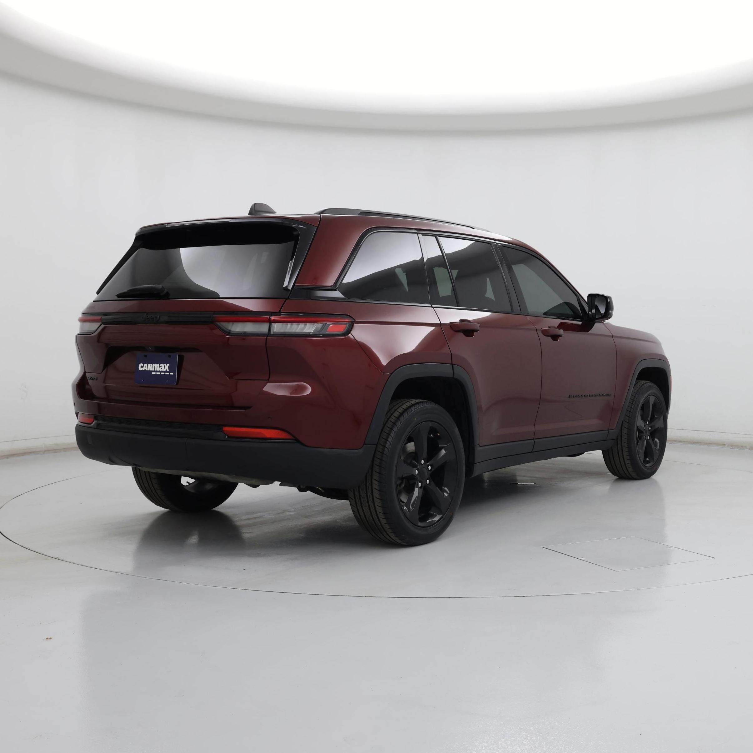 Thumbnail: 2022 Jeep Grand Cherokee - 8