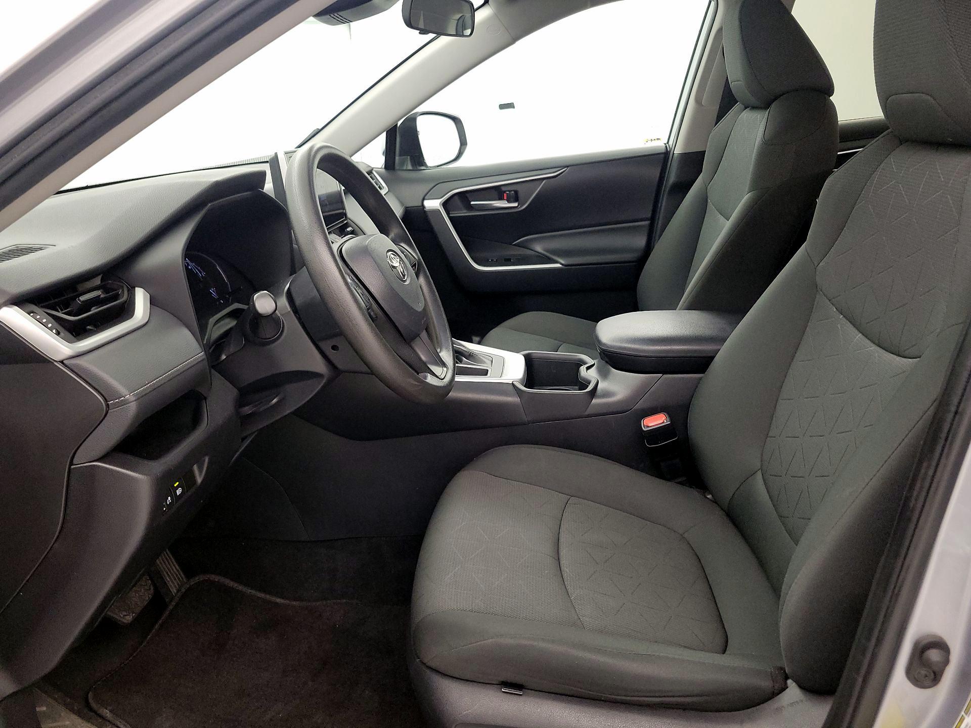 Thumbnail: 2024 Toyota RAV4 - 11