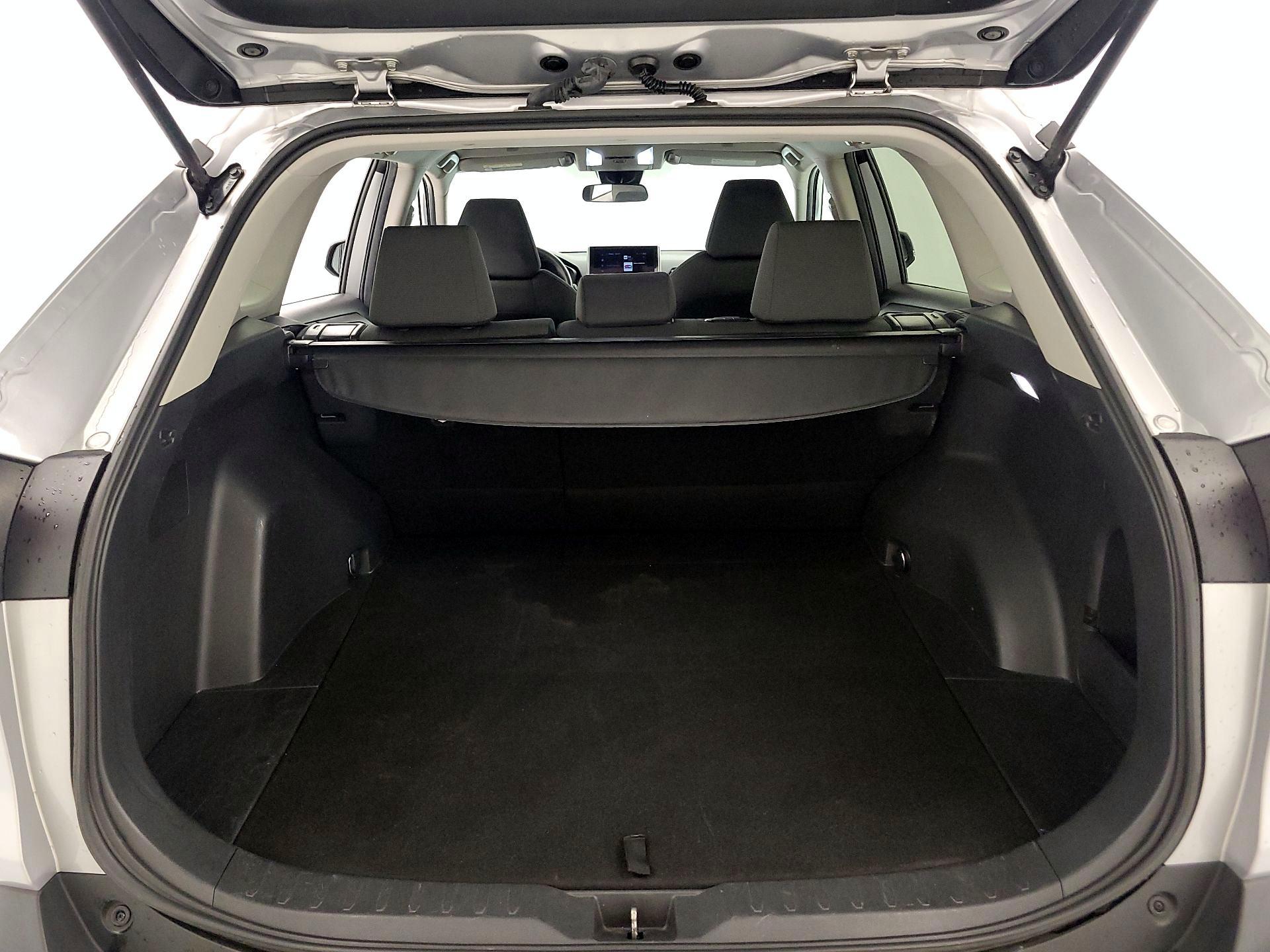 Thumbnail: 2024 Toyota RAV4 - 20