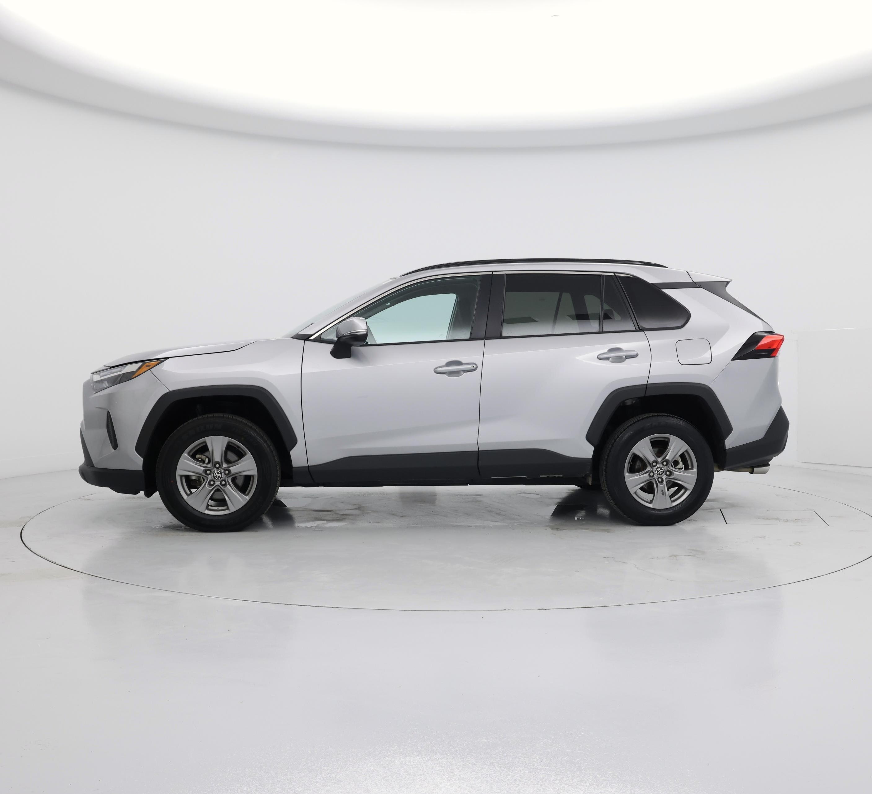 Thumbnail: 2024 Toyota RAV4 - 3