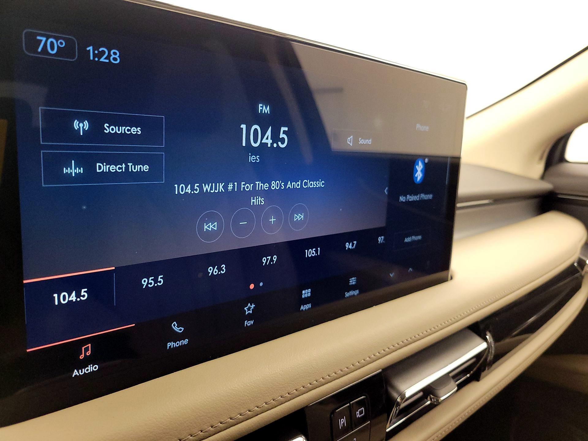 Thumbnail: 2023 Lincoln Nautilus - 15