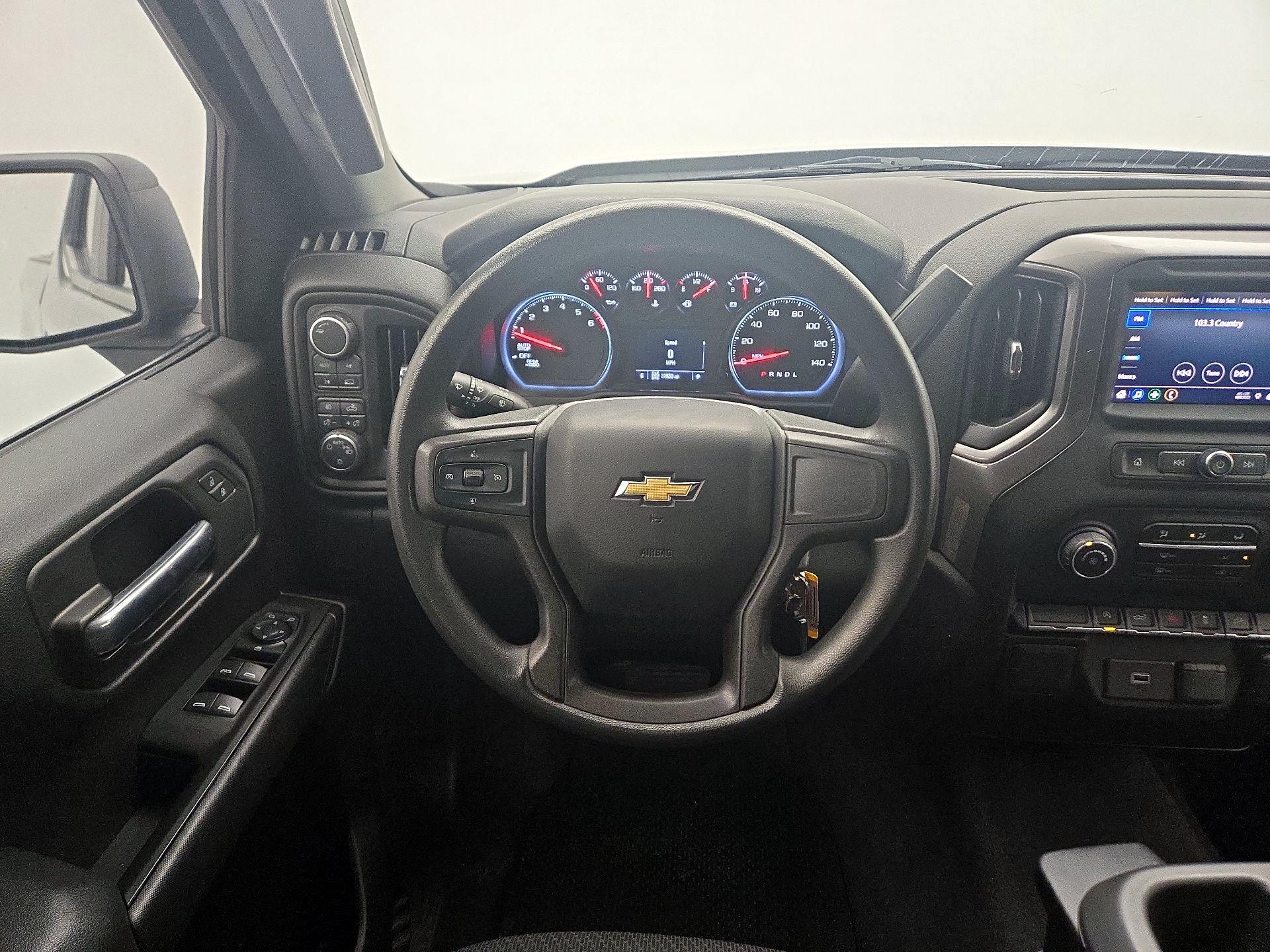 Thumbnail: 2020 Chevrolet Silverado 1500 - 10