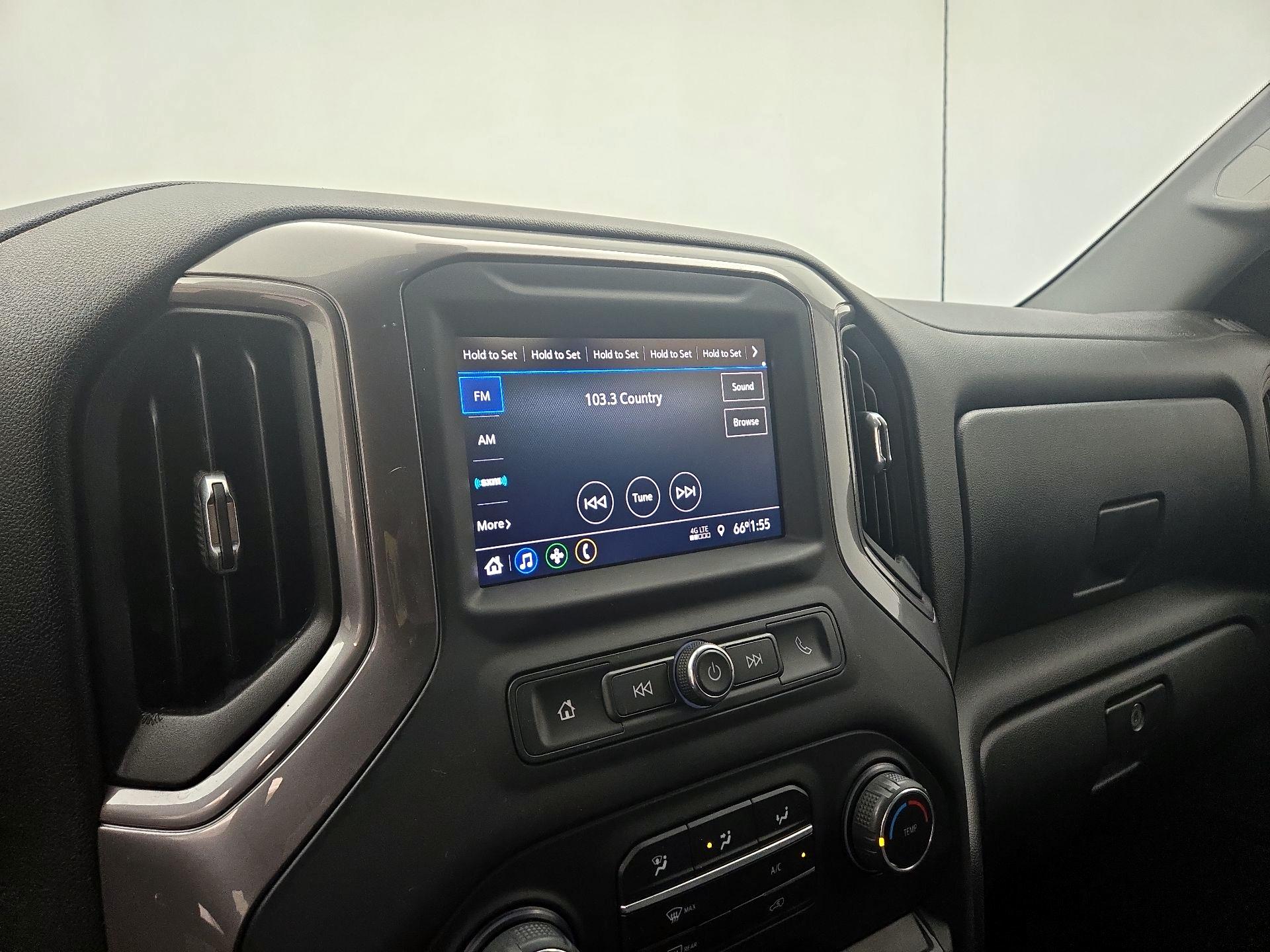 Thumbnail: 2020 Chevrolet Silverado 1500 - 15