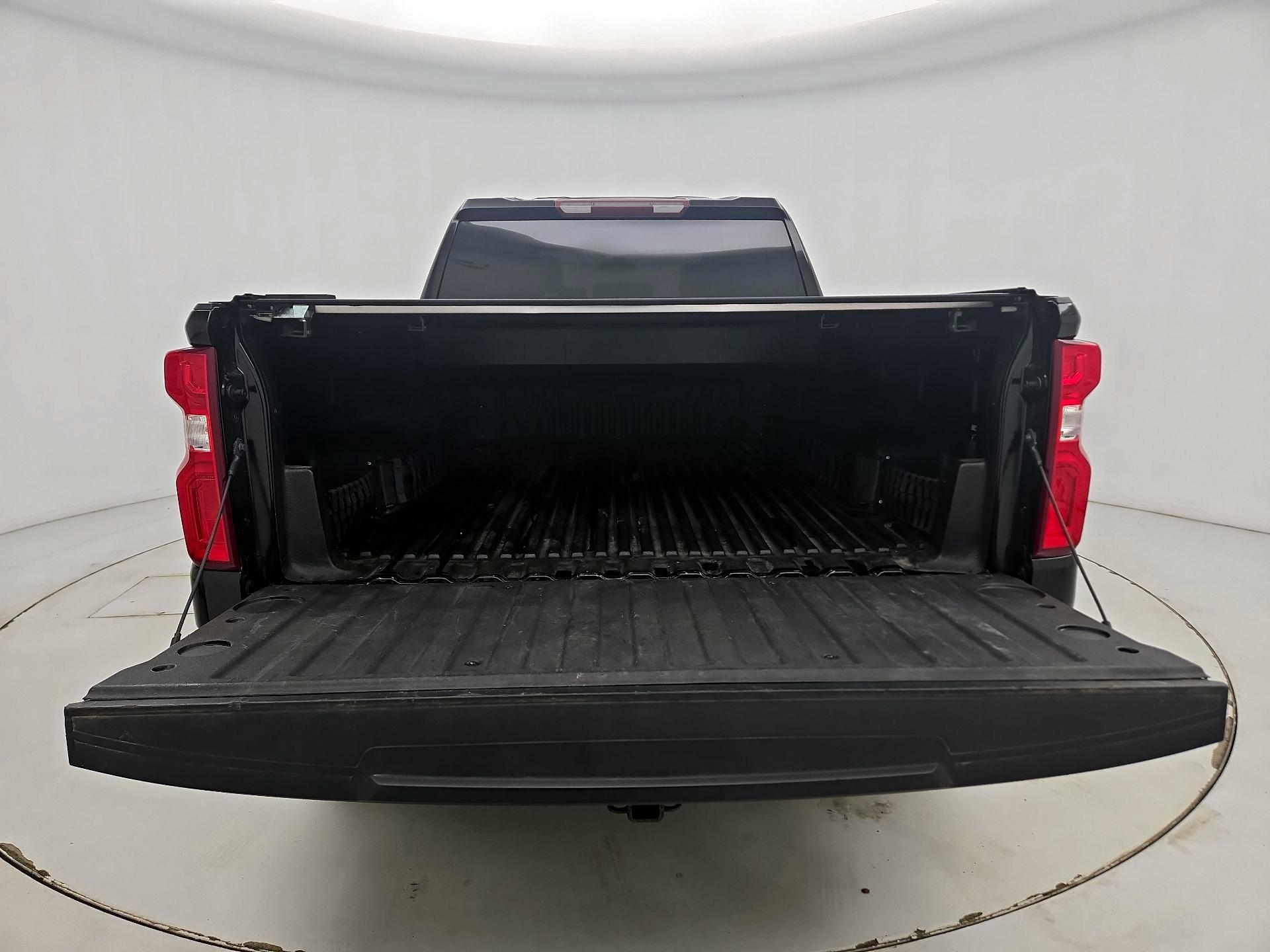 Thumbnail: 2020 Chevrolet Silverado 1500 - 20