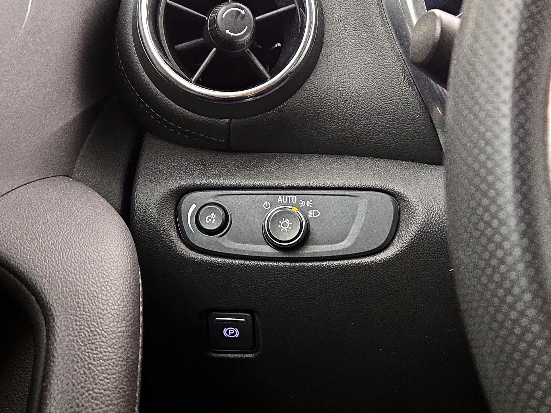 Thumbnail: 2022 Chevrolet Blazer - 13