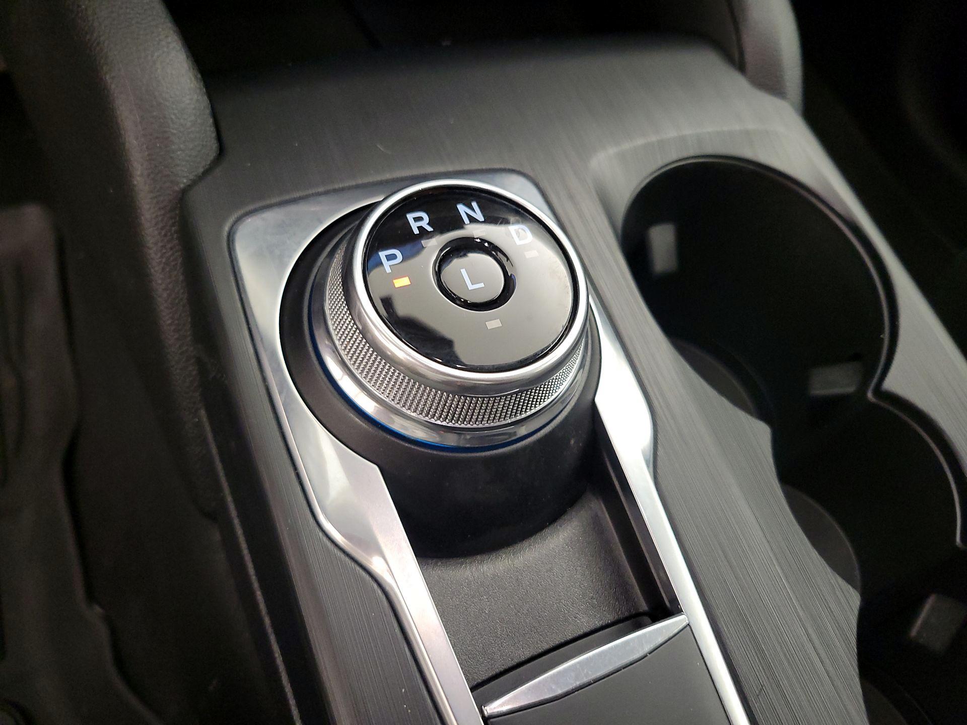 Thumbnail: 2022 Ford Escape - 17