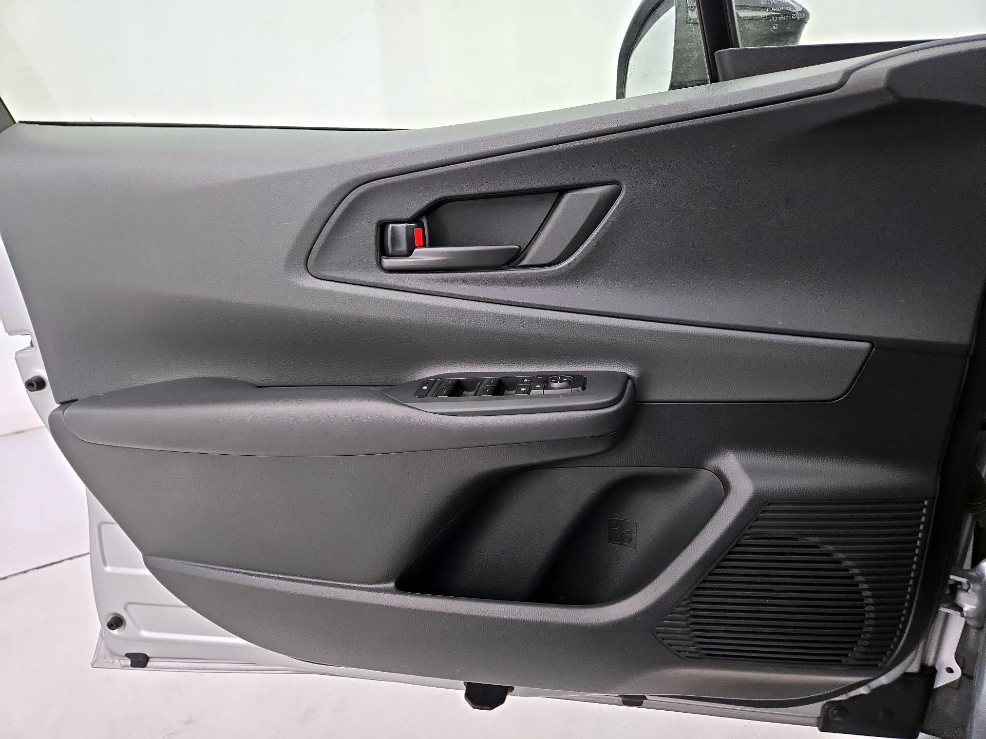 Thumbnail: 2023 Toyota Prius - 12