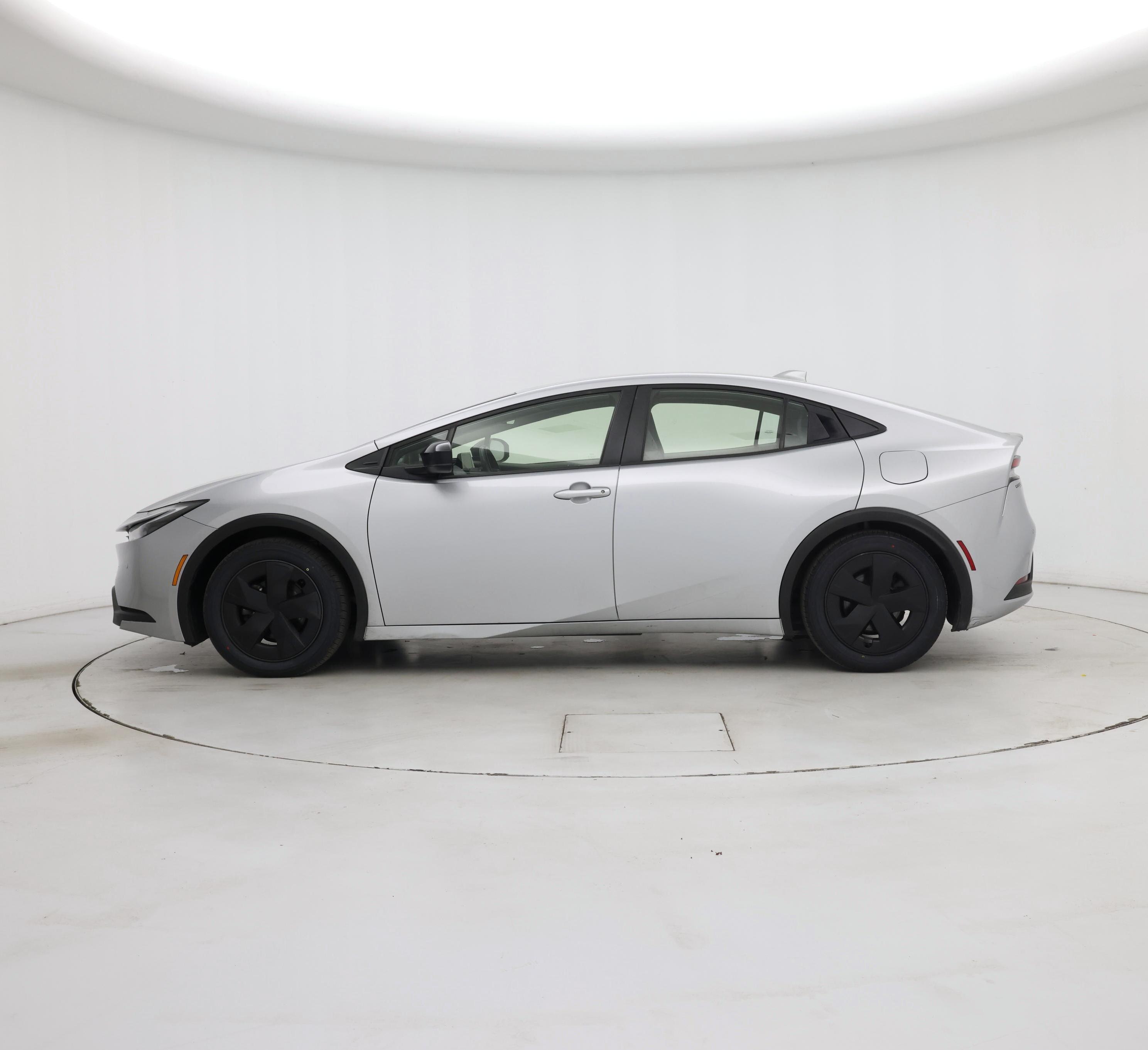 Thumbnail: 2023 Toyota Prius - 3