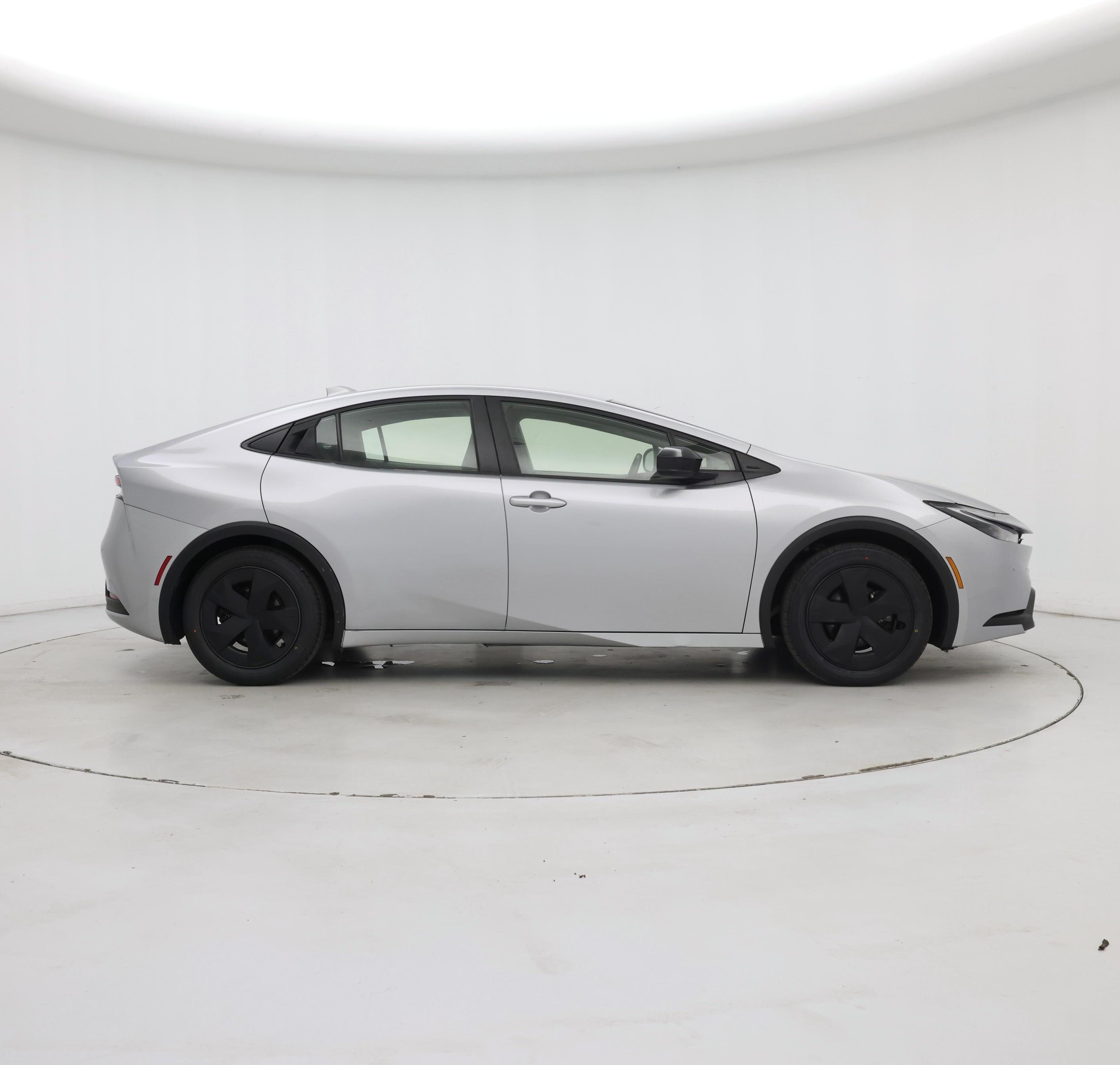 Thumbnail: 2023 Toyota Prius - 7