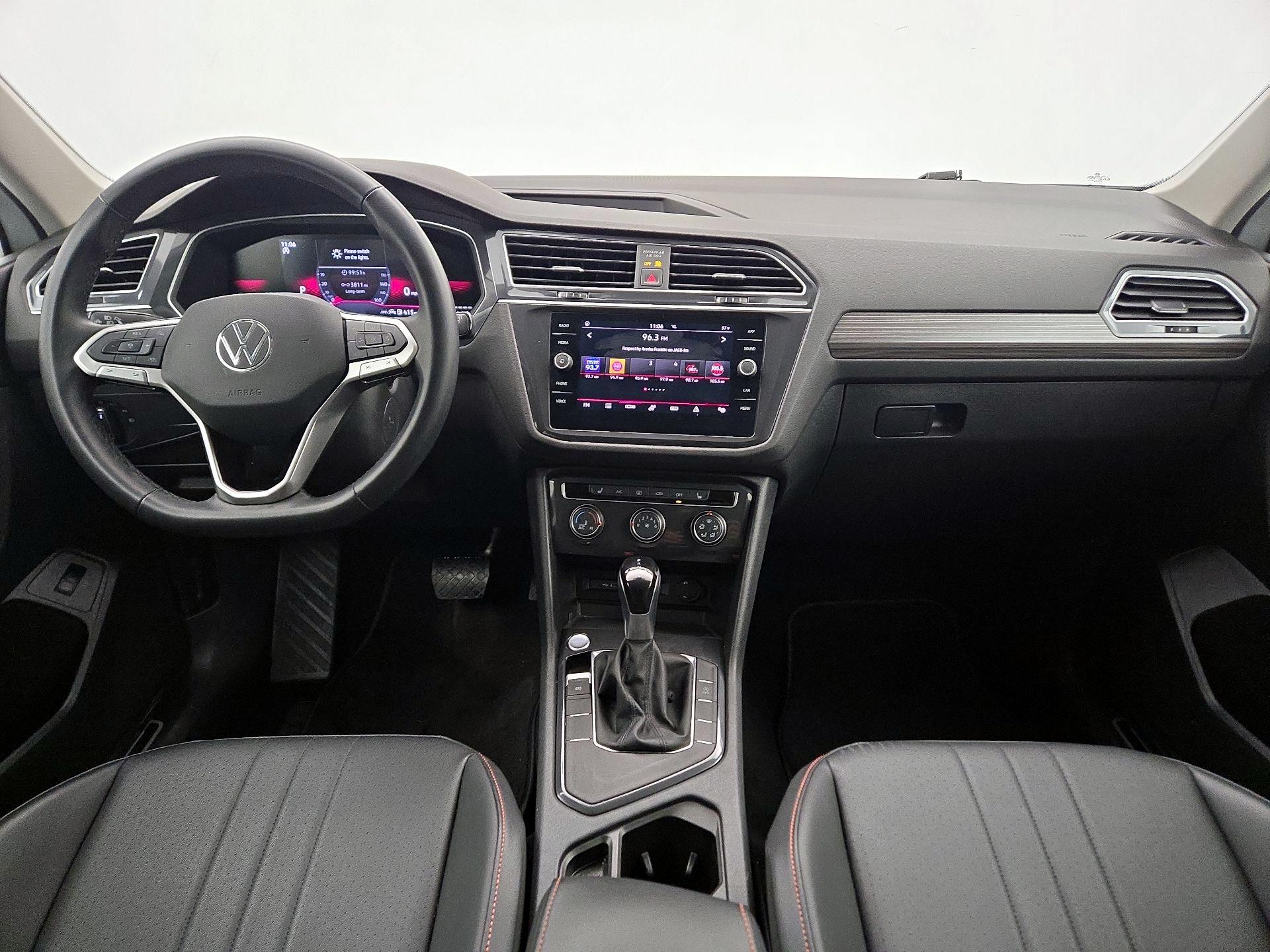 Thumbnail: 2024 Volkswagen Tiguan - 9