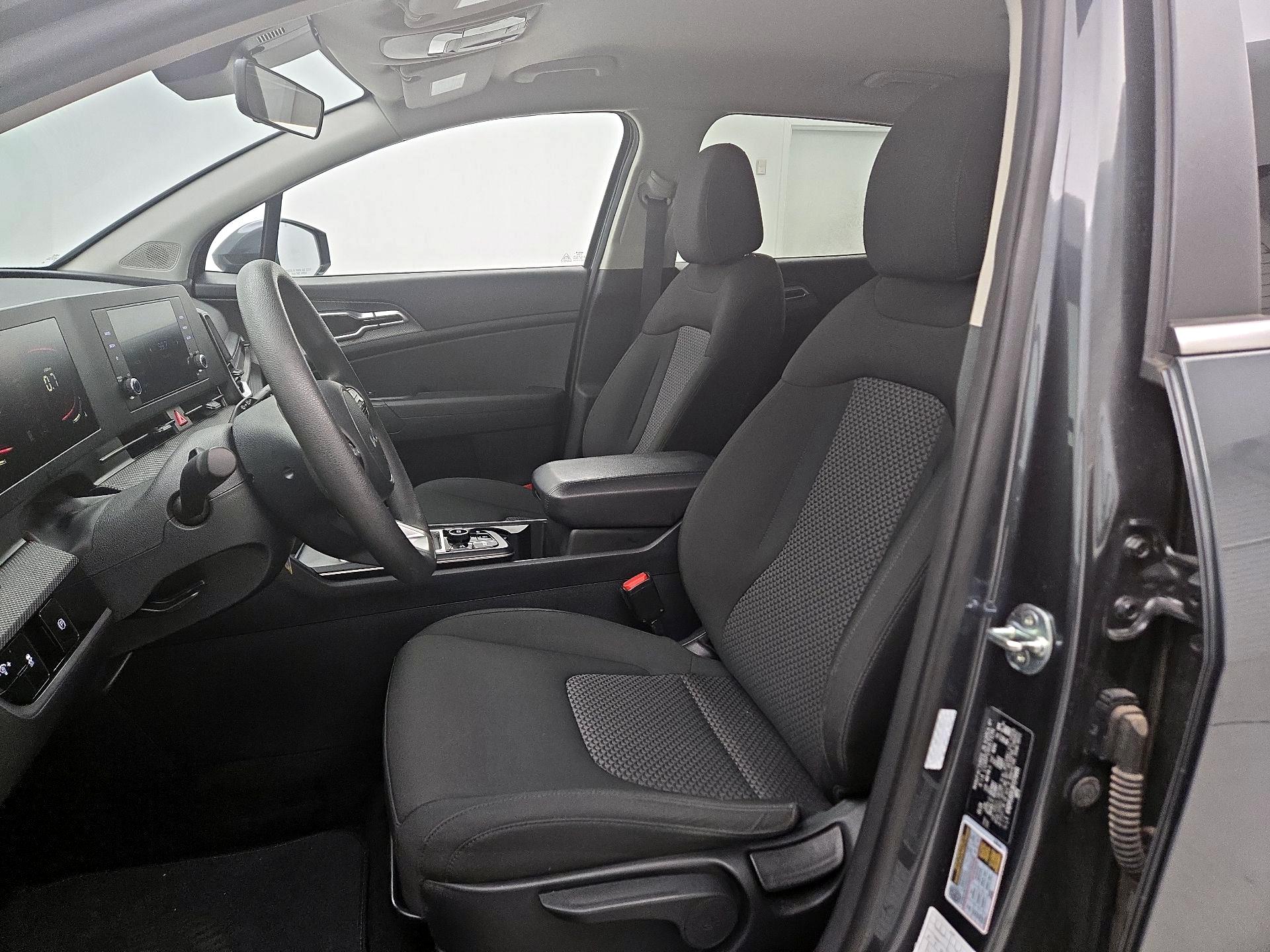 Thumbnail: 2024 Kia Sportage - 11