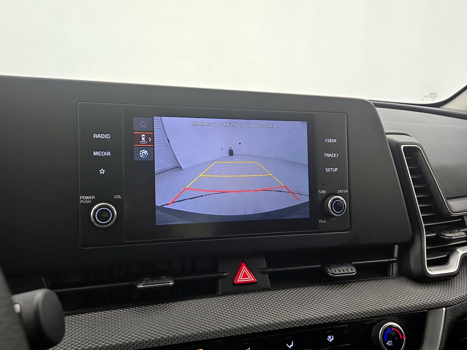 Thumbnail: 2024 Kia Sportage - 14