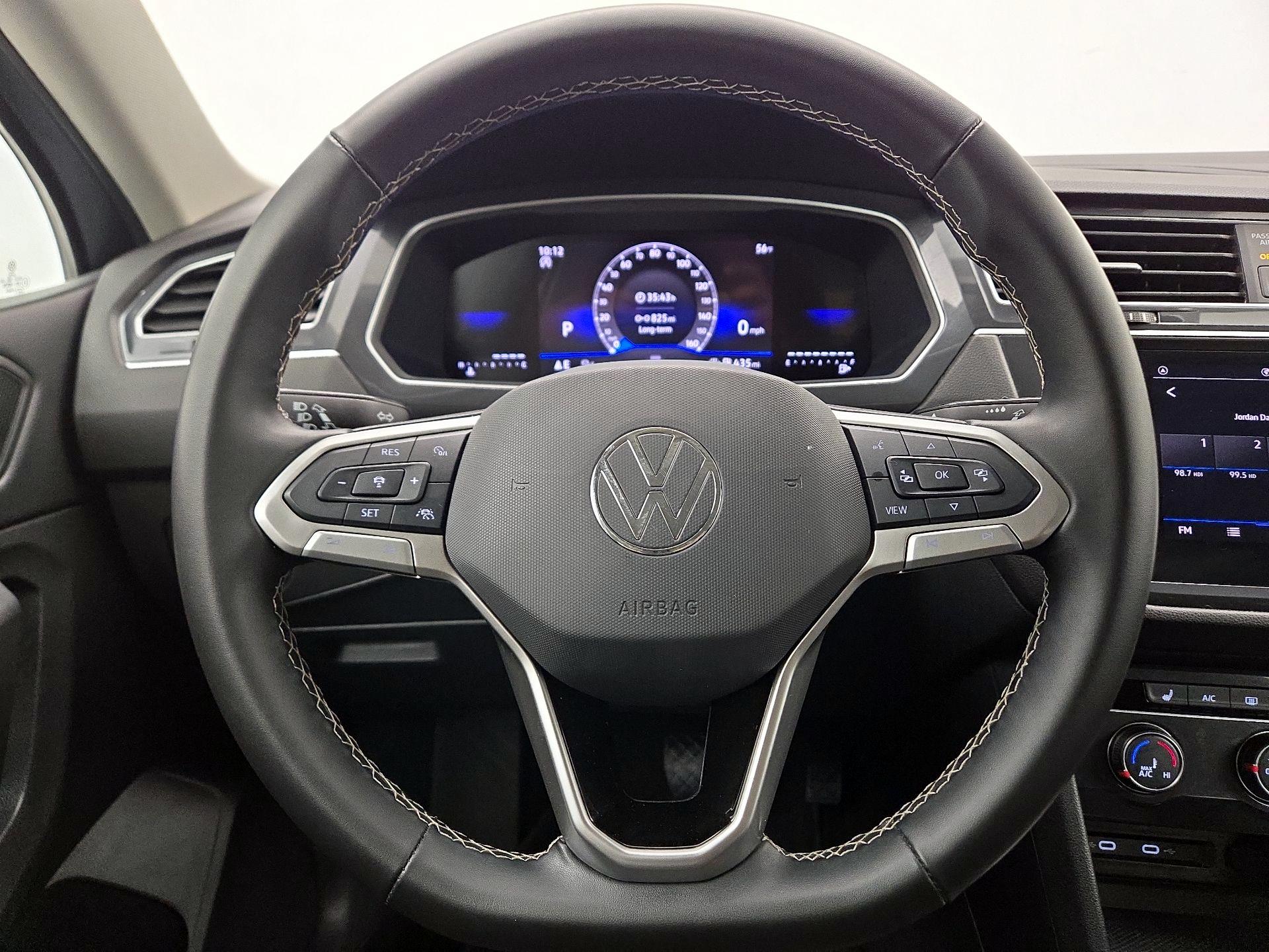 Thumbnail: 2024 Volkswagen Tiguan - 10