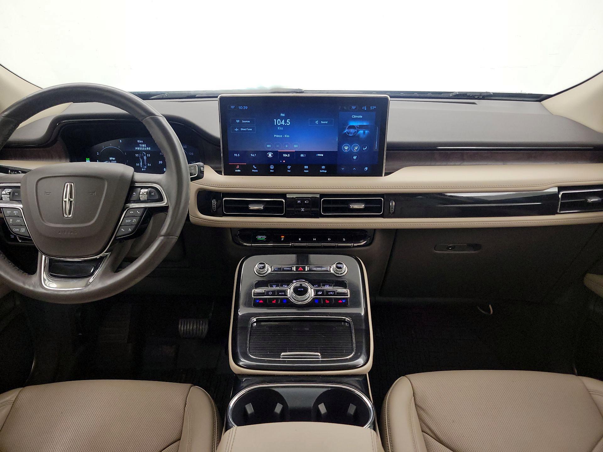 Thumbnail: 2022 Lincoln Nautilus - 9