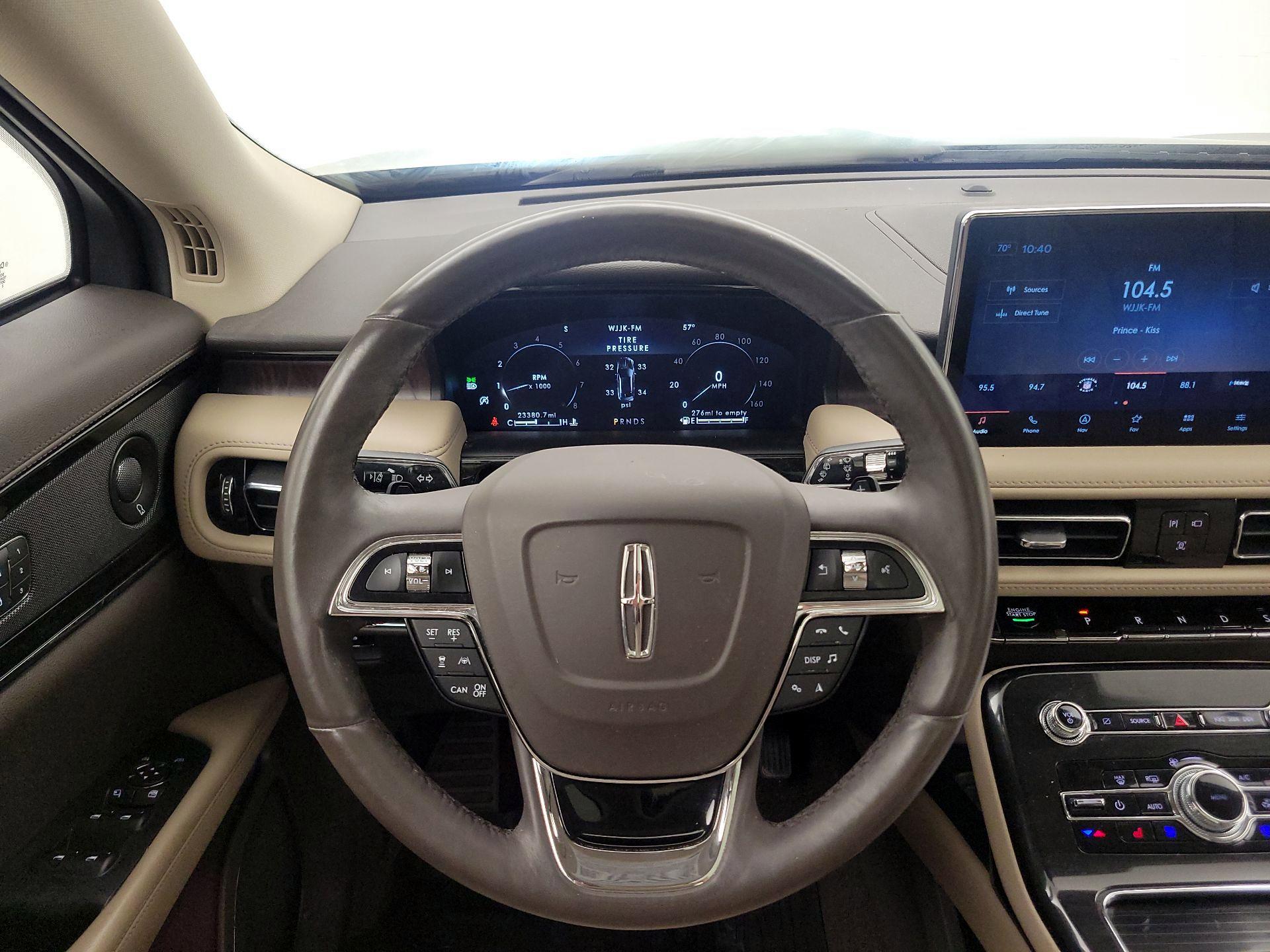 Thumbnail: 2022 Lincoln Nautilus - 10