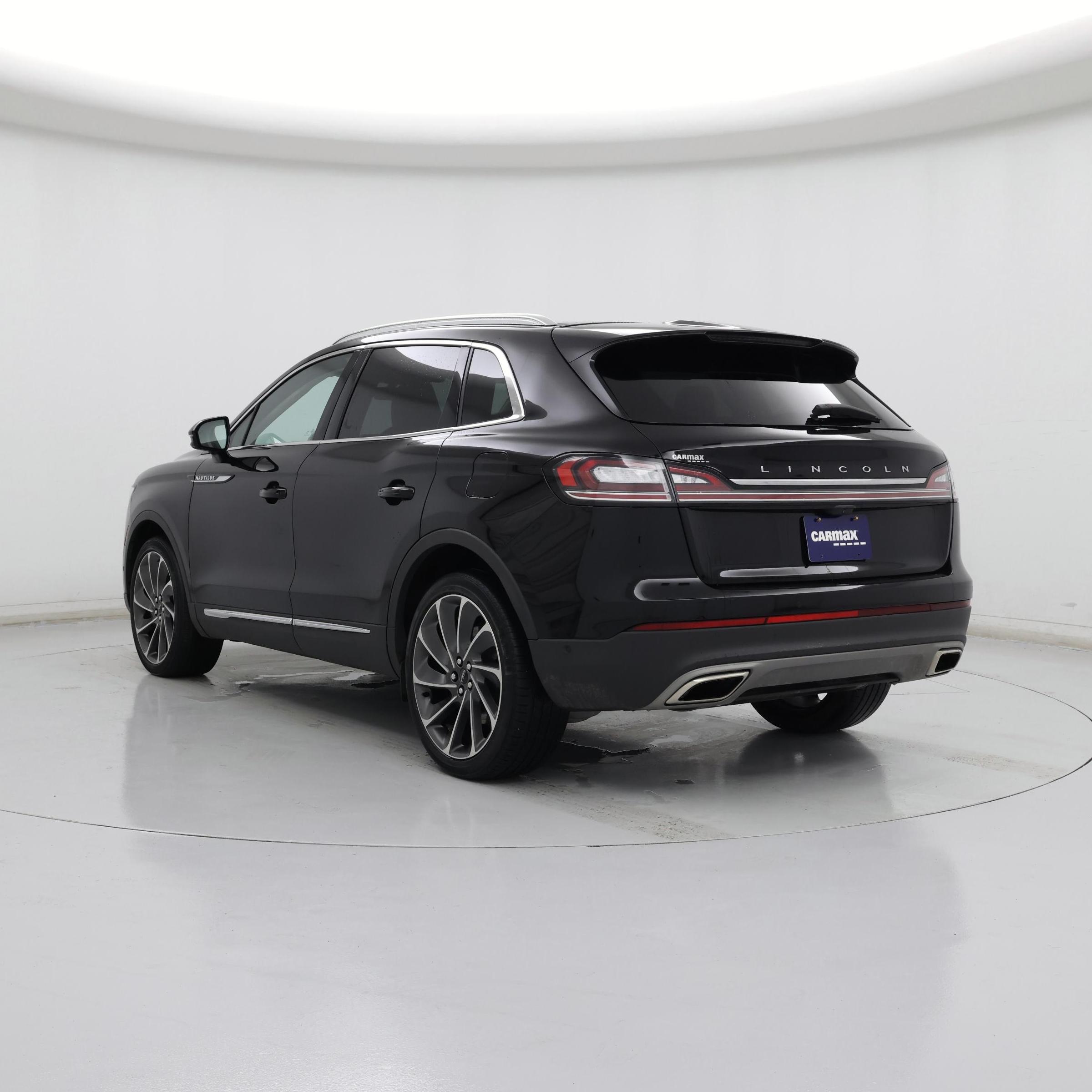 Thumbnail: 2022 Lincoln Nautilus - 2