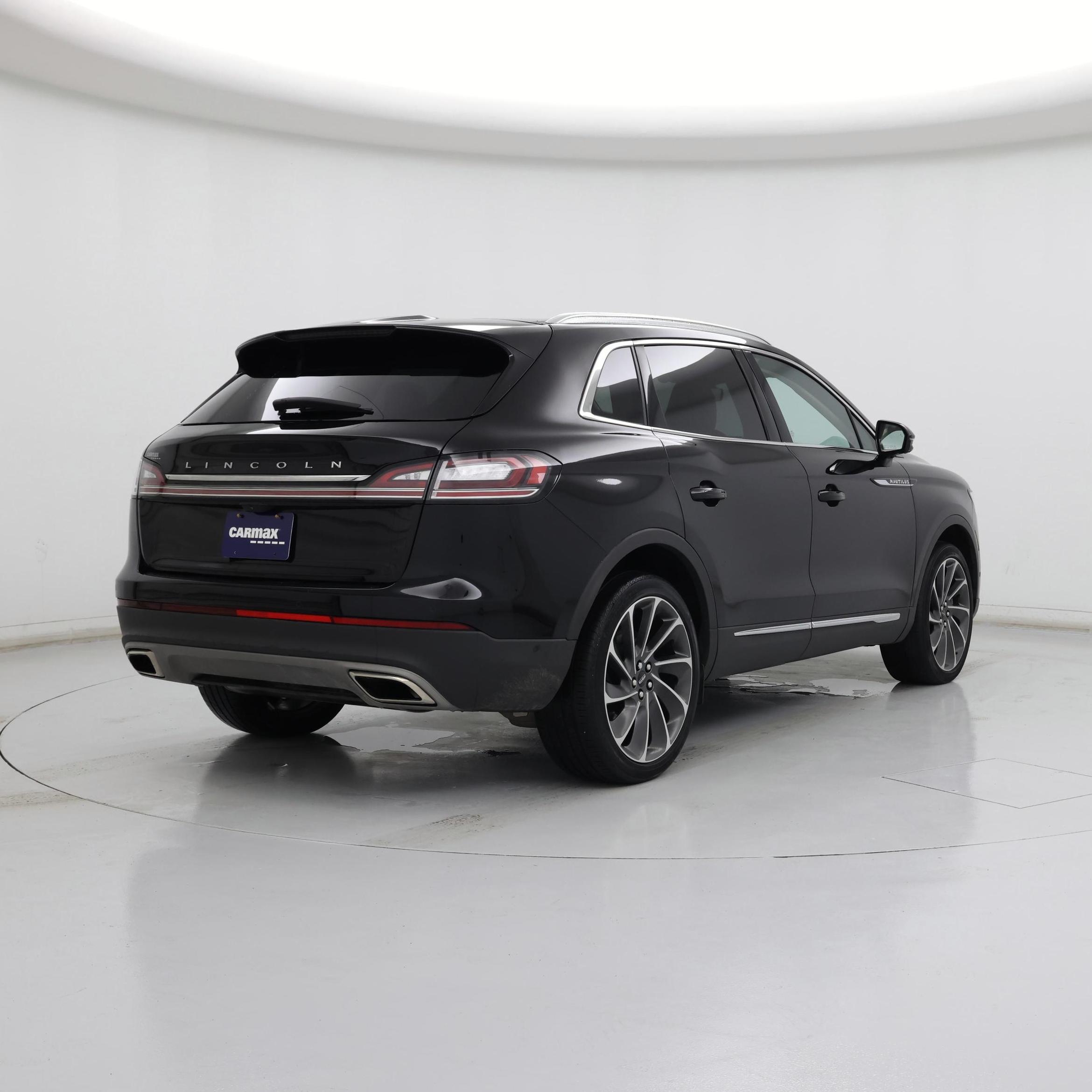 Thumbnail: 2022 Lincoln Nautilus - 8