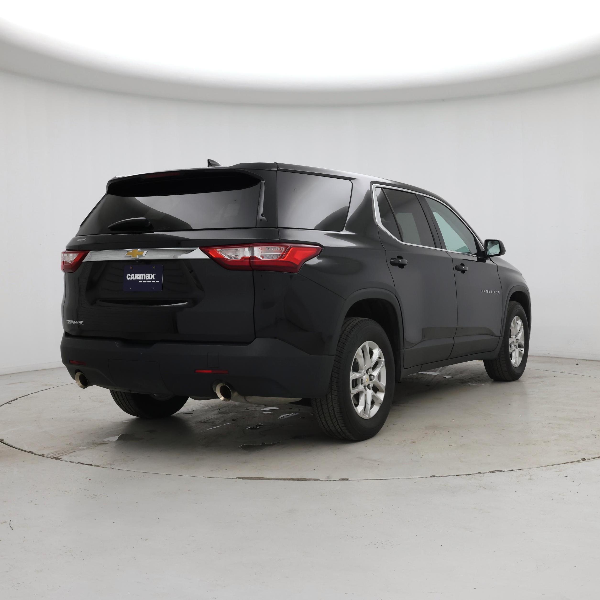 Thumbnail: 2021 Chevrolet Traverse - 8