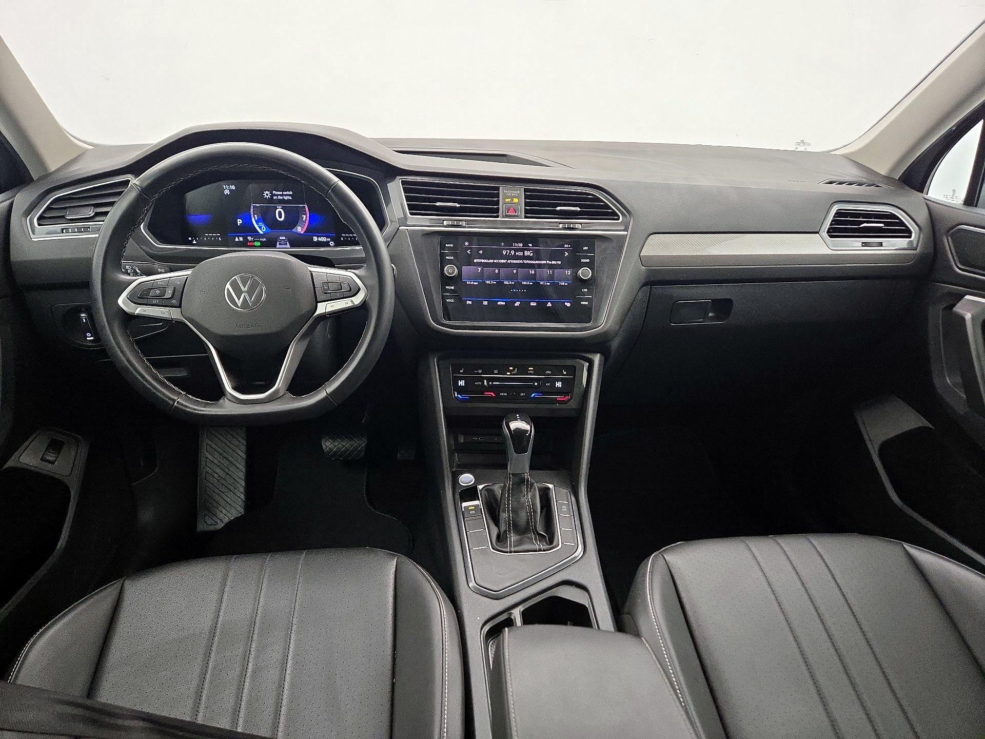 Thumbnail: 2024 Volkswagen Tiguan - 9