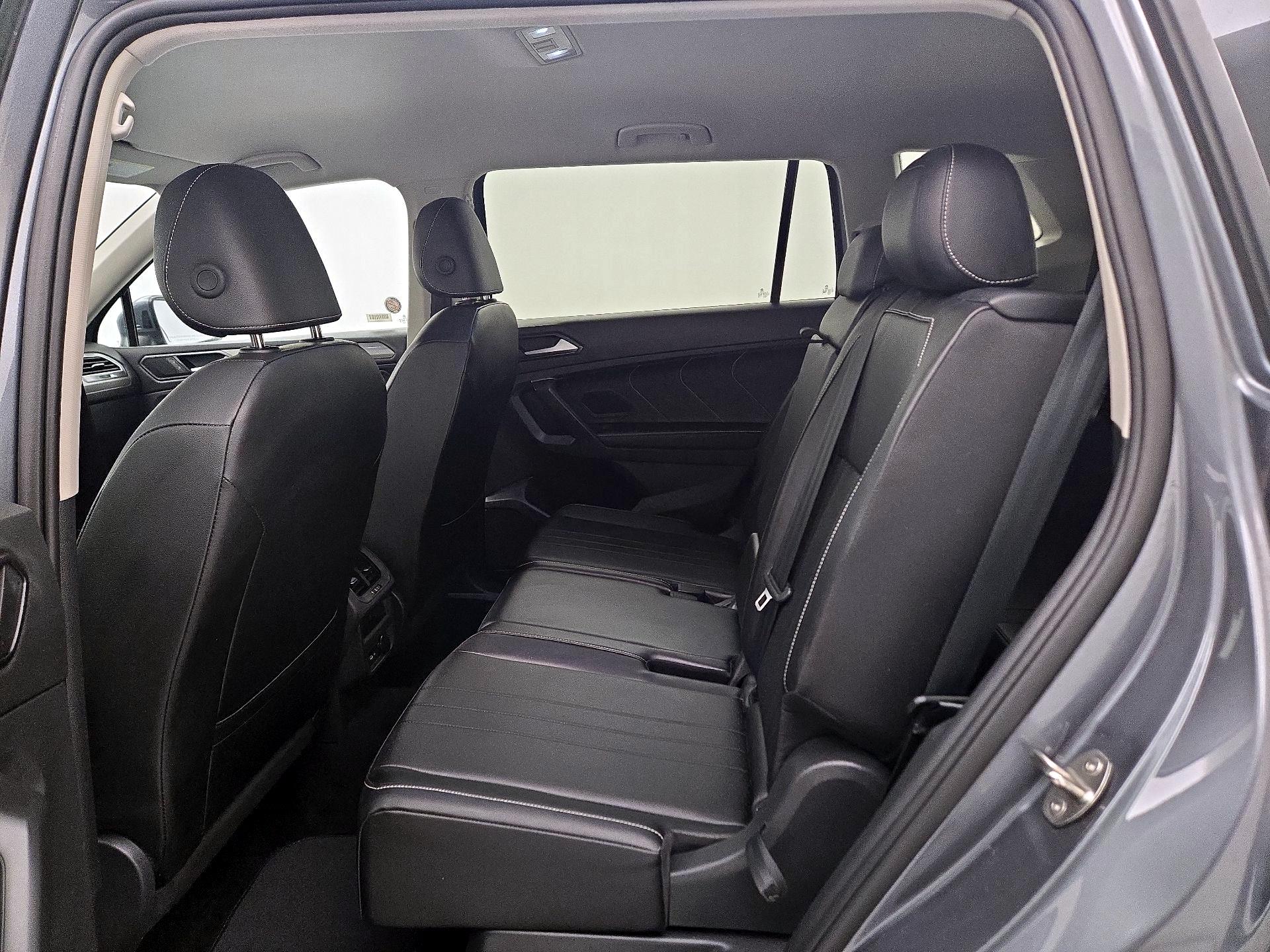 Thumbnail: 2024 Volkswagen Tiguan - 19