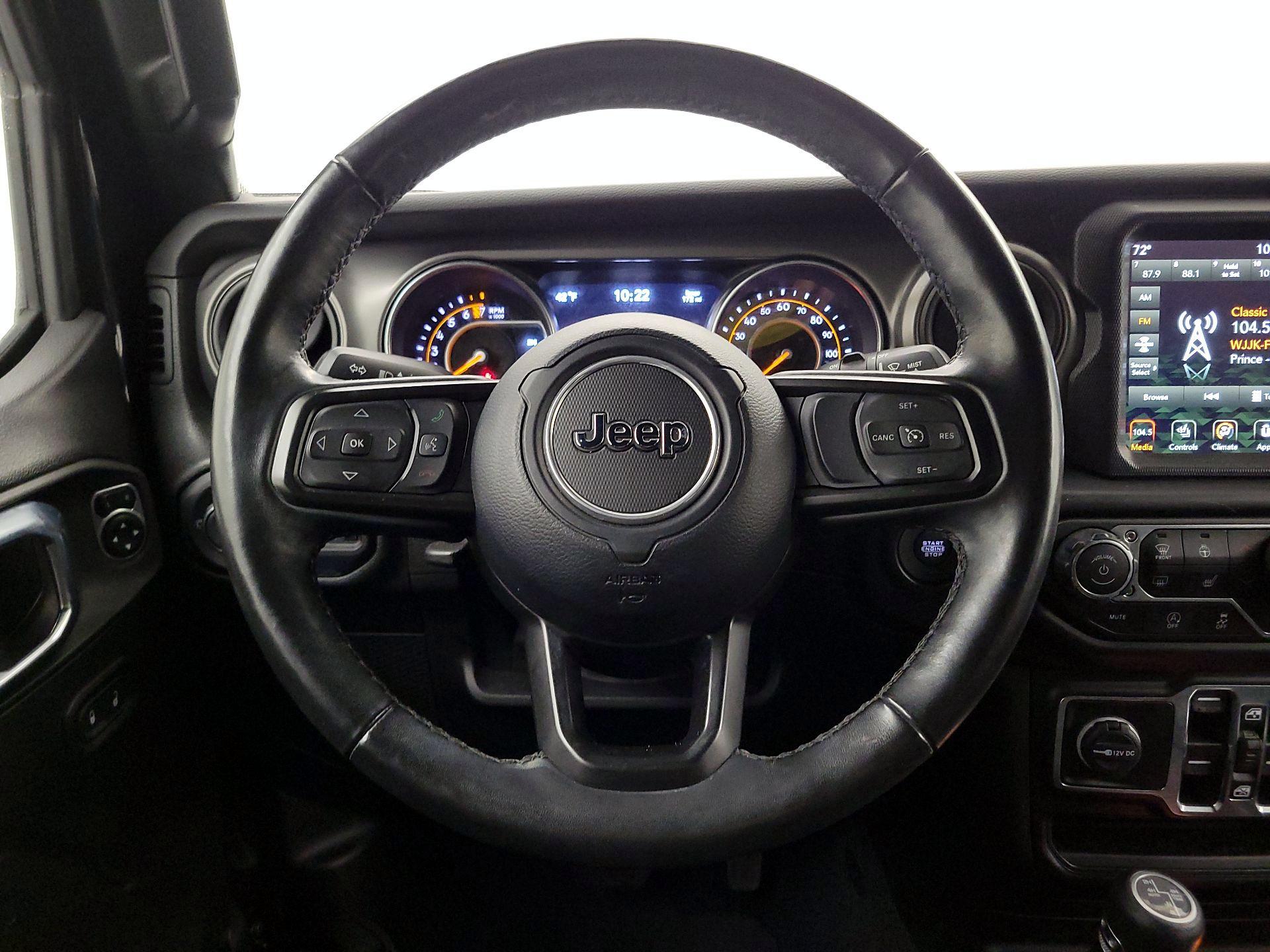 Thumbnail: 2022 Jeep Wrangler - 10