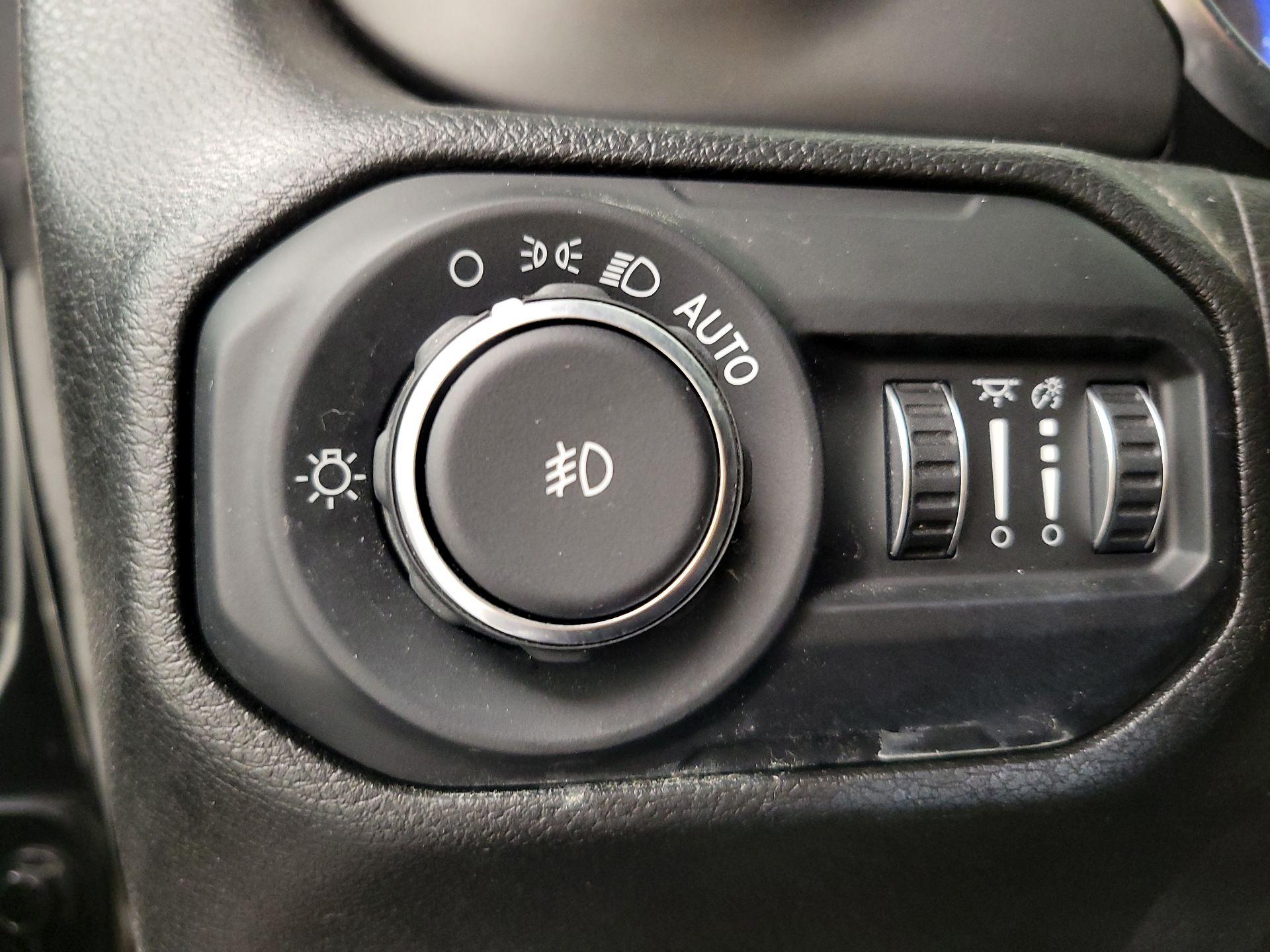 Thumbnail: 2022 Jeep Wrangler - 13