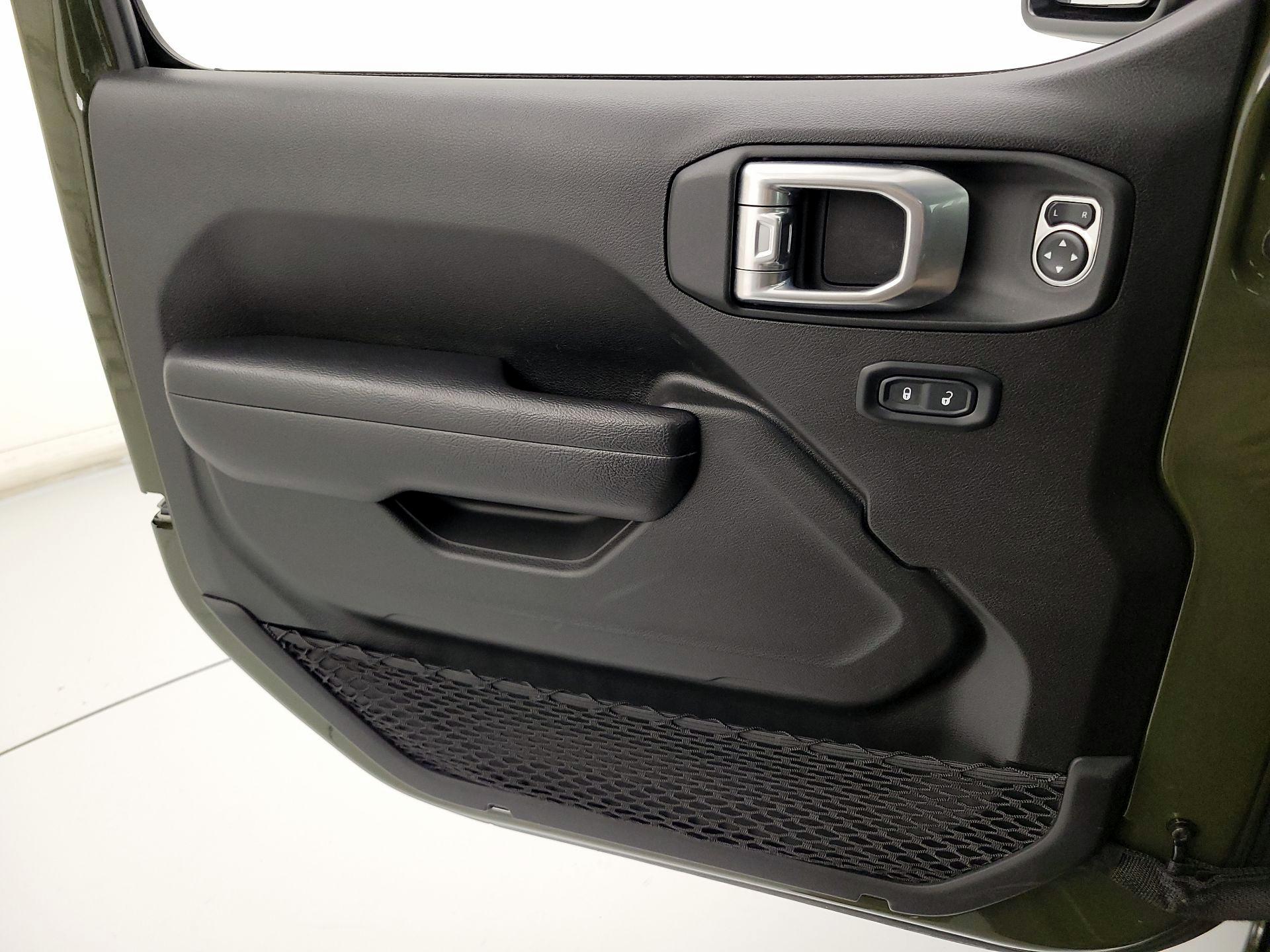 Thumbnail: 2024 Jeep Wrangler - 12