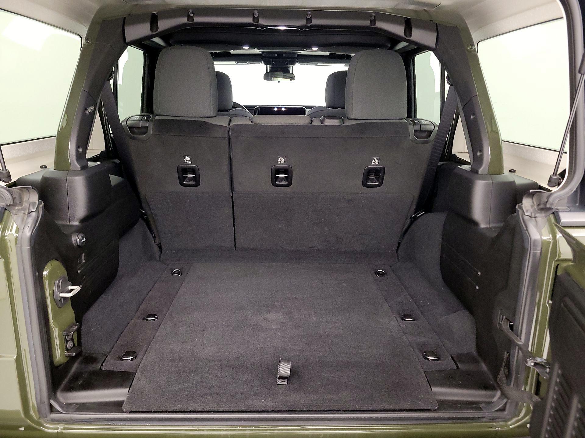 Thumbnail: 2024 Jeep Wrangler - 20