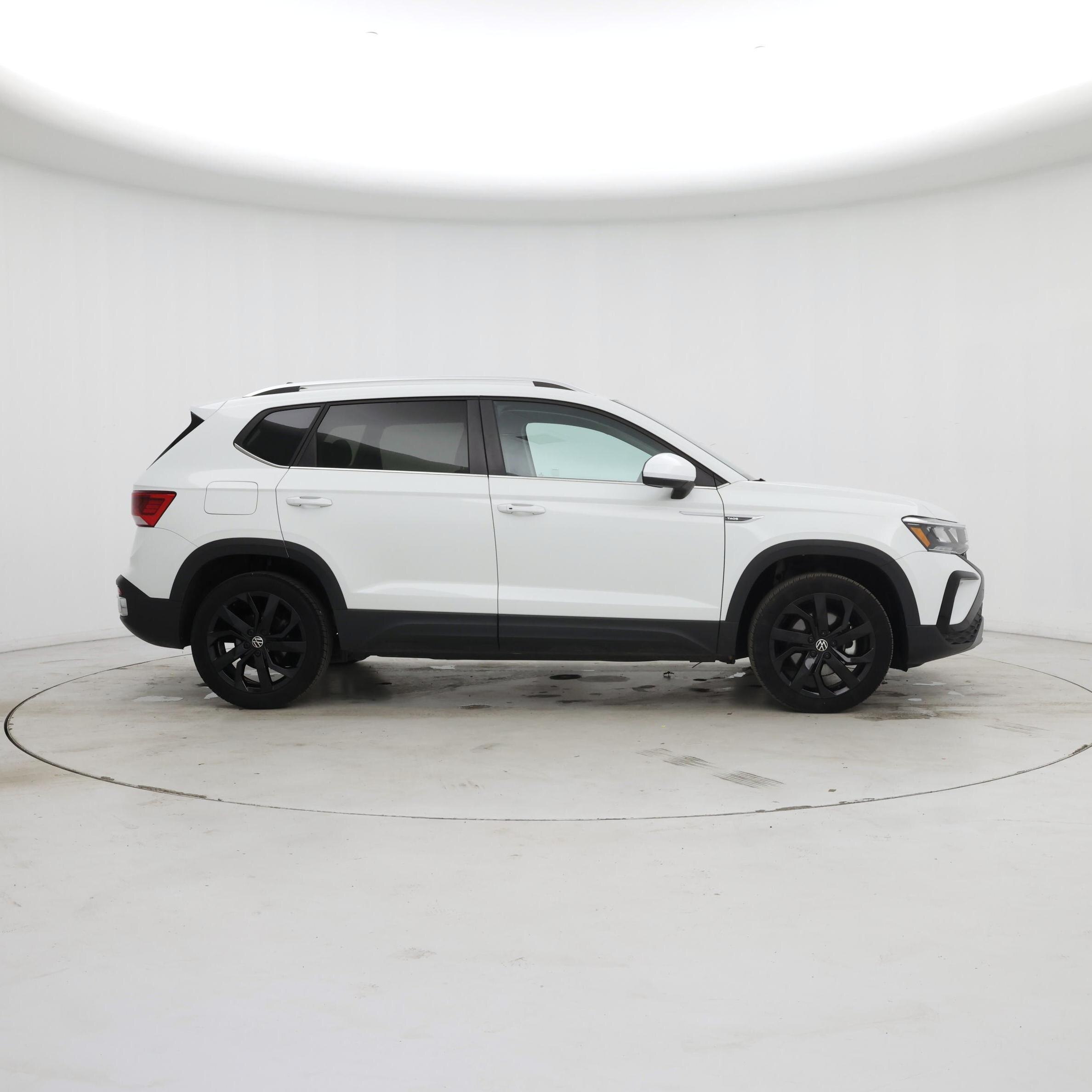 Thumbnail: 2024 Volkswagen Taos - 7