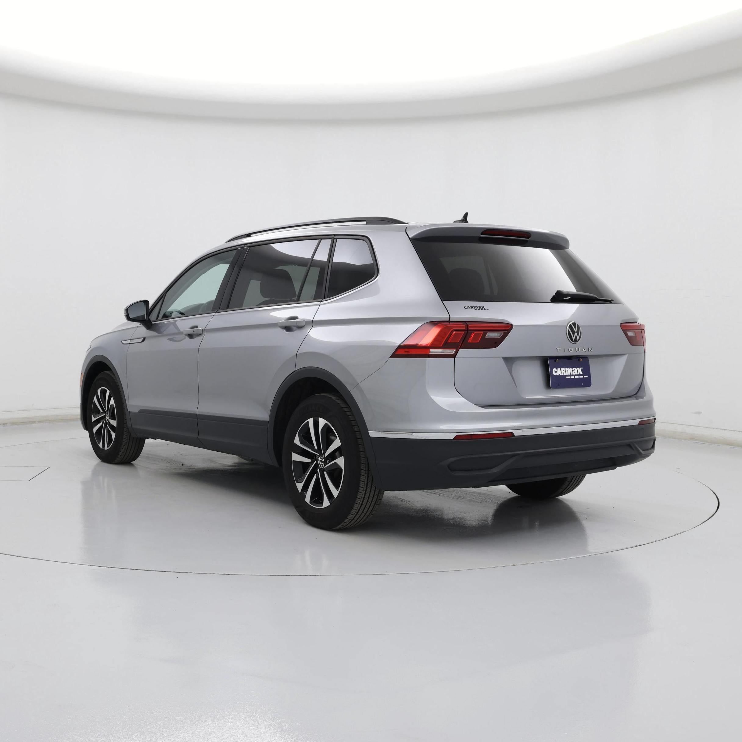 Thumbnail: 2024 Volkswagen Tiguan - 2