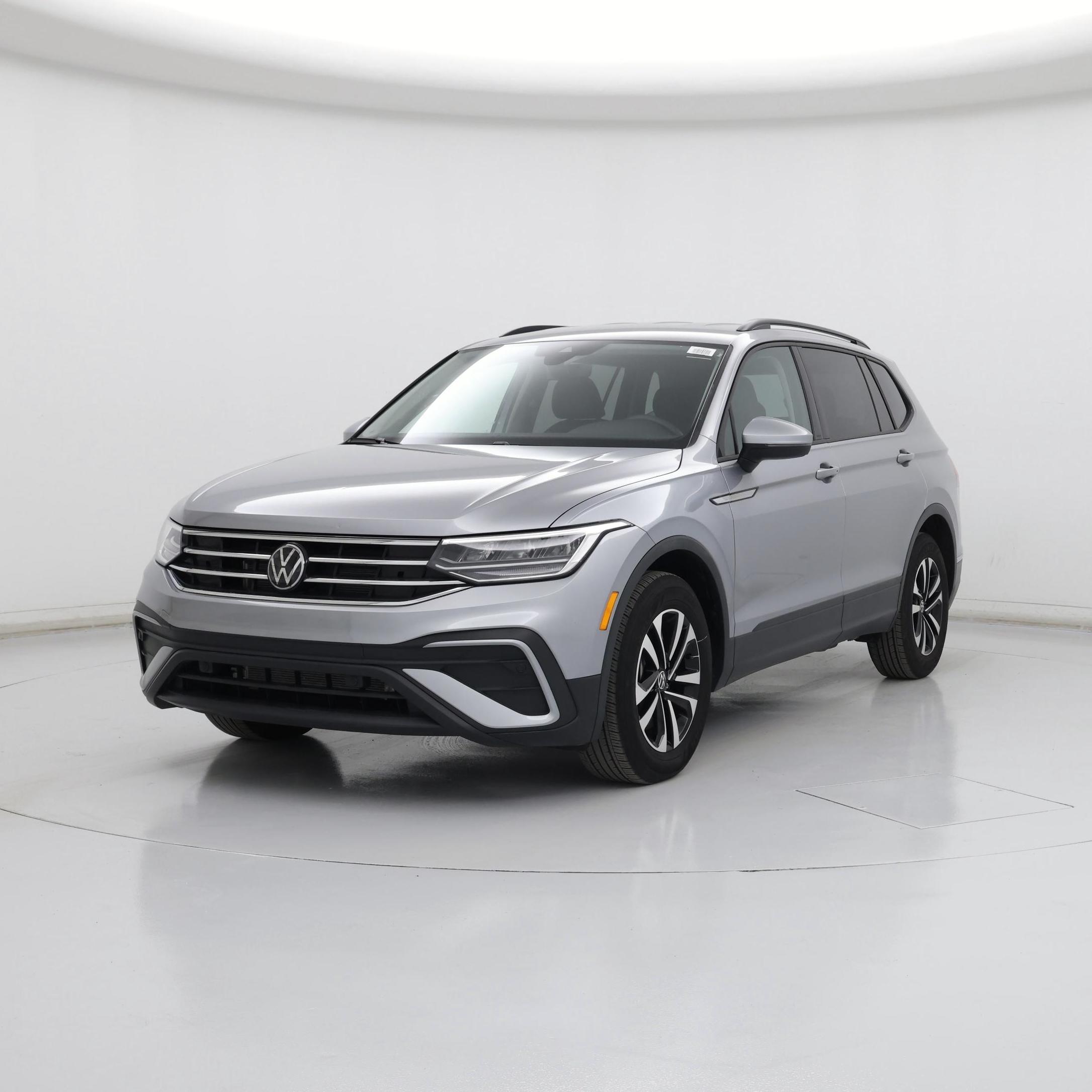 Thumbnail: 2024 Volkswagen Tiguan - 4