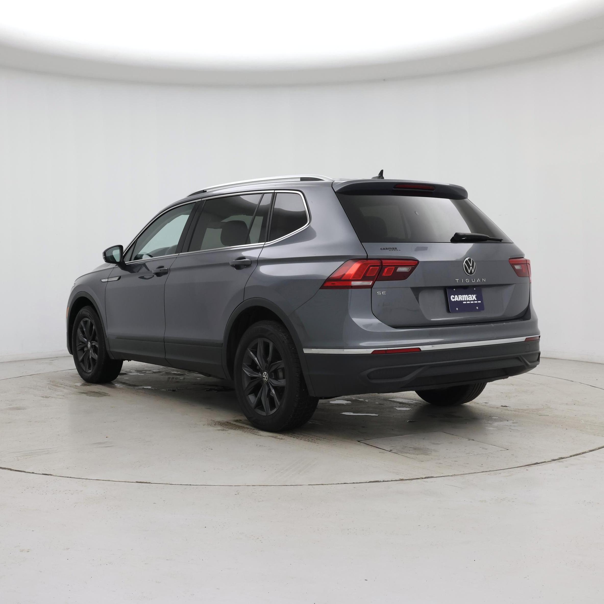 Thumbnail: 2024 Volkswagen Tiguan - 2