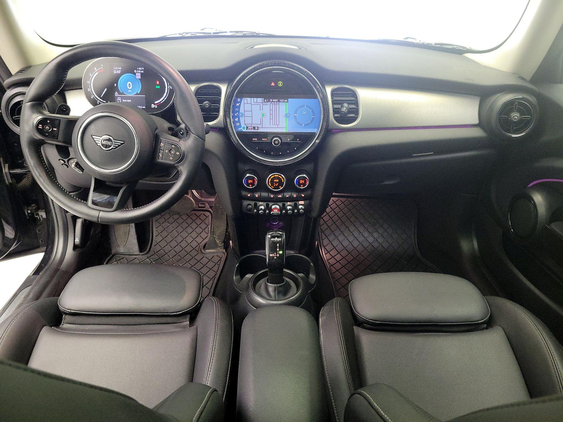 Thumbnail: 2024 MINI Cooper Hardtop - 9