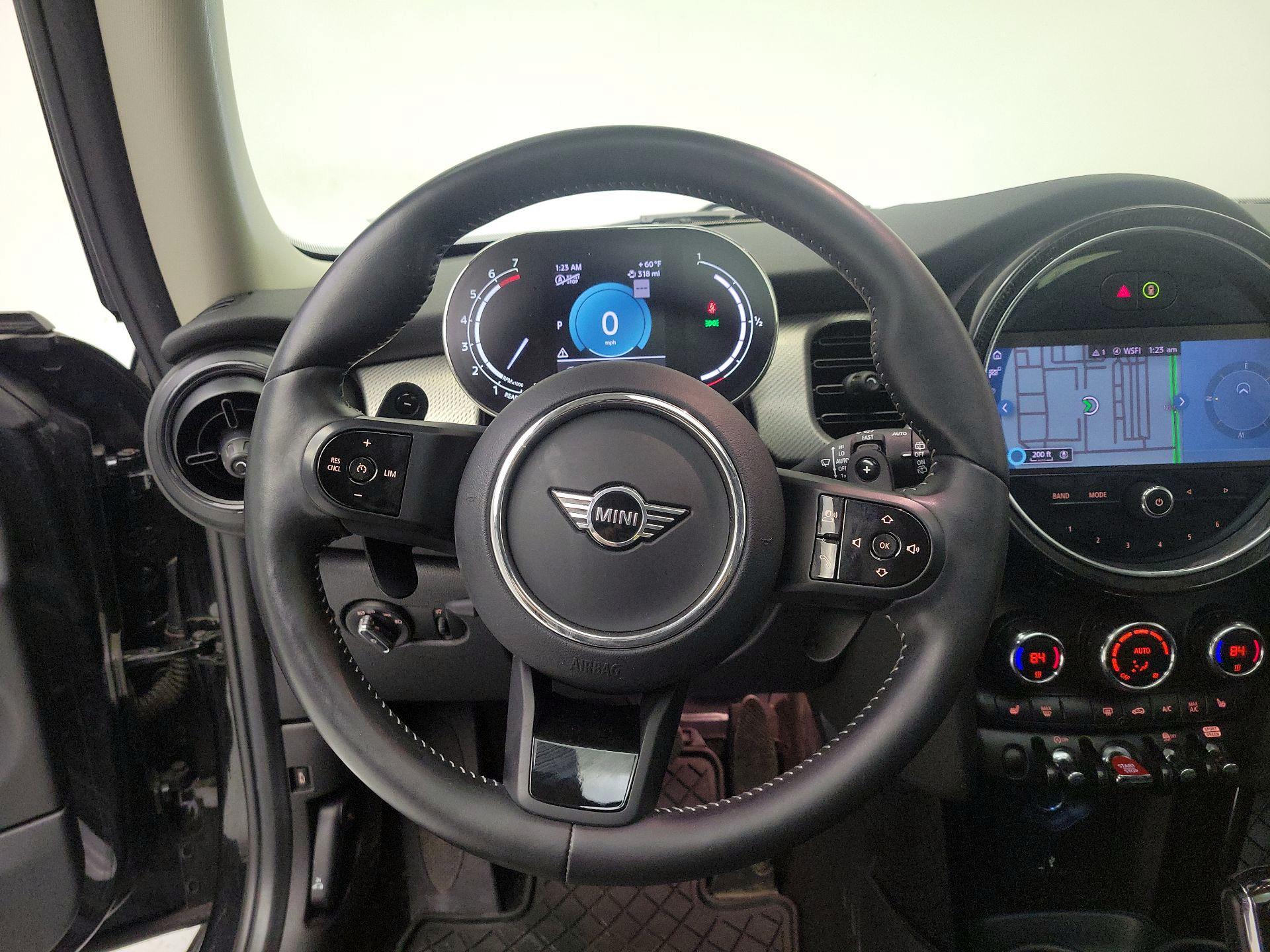 Thumbnail: 2024 MINI Cooper Hardtop - 10