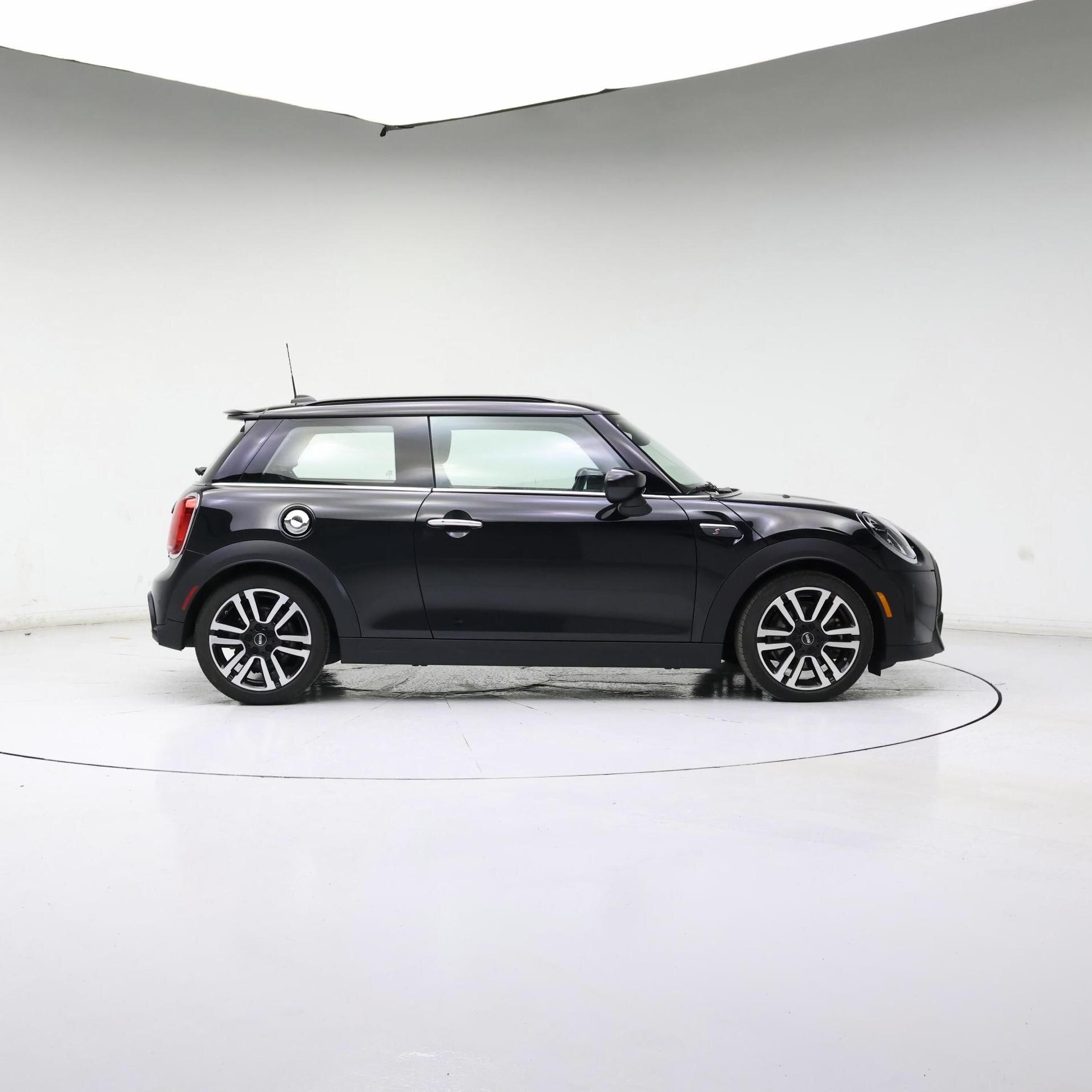 Thumbnail: 2024 MINI Cooper Hardtop - 7