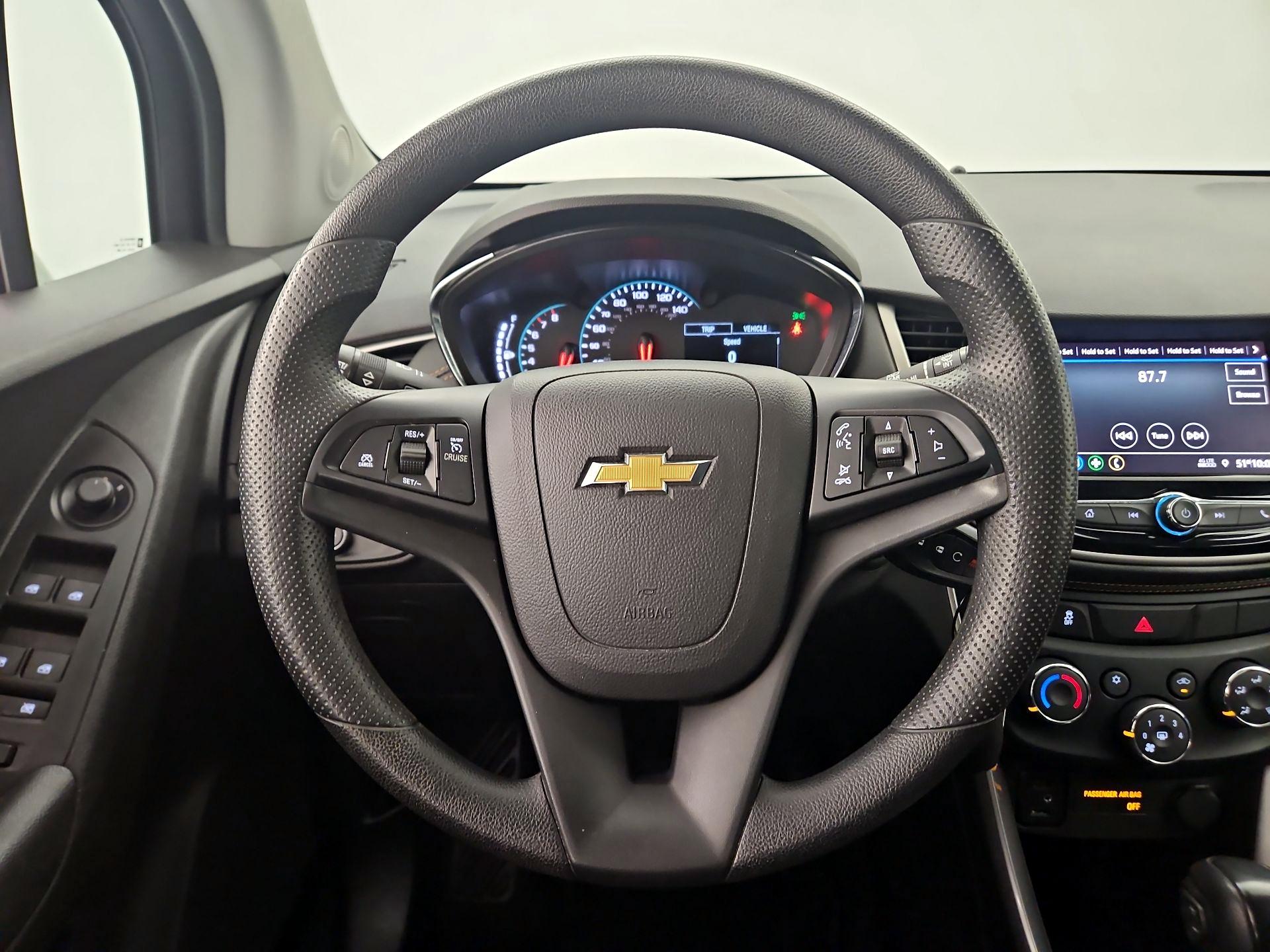 Thumbnail: 2020 Chevrolet Trax - 10