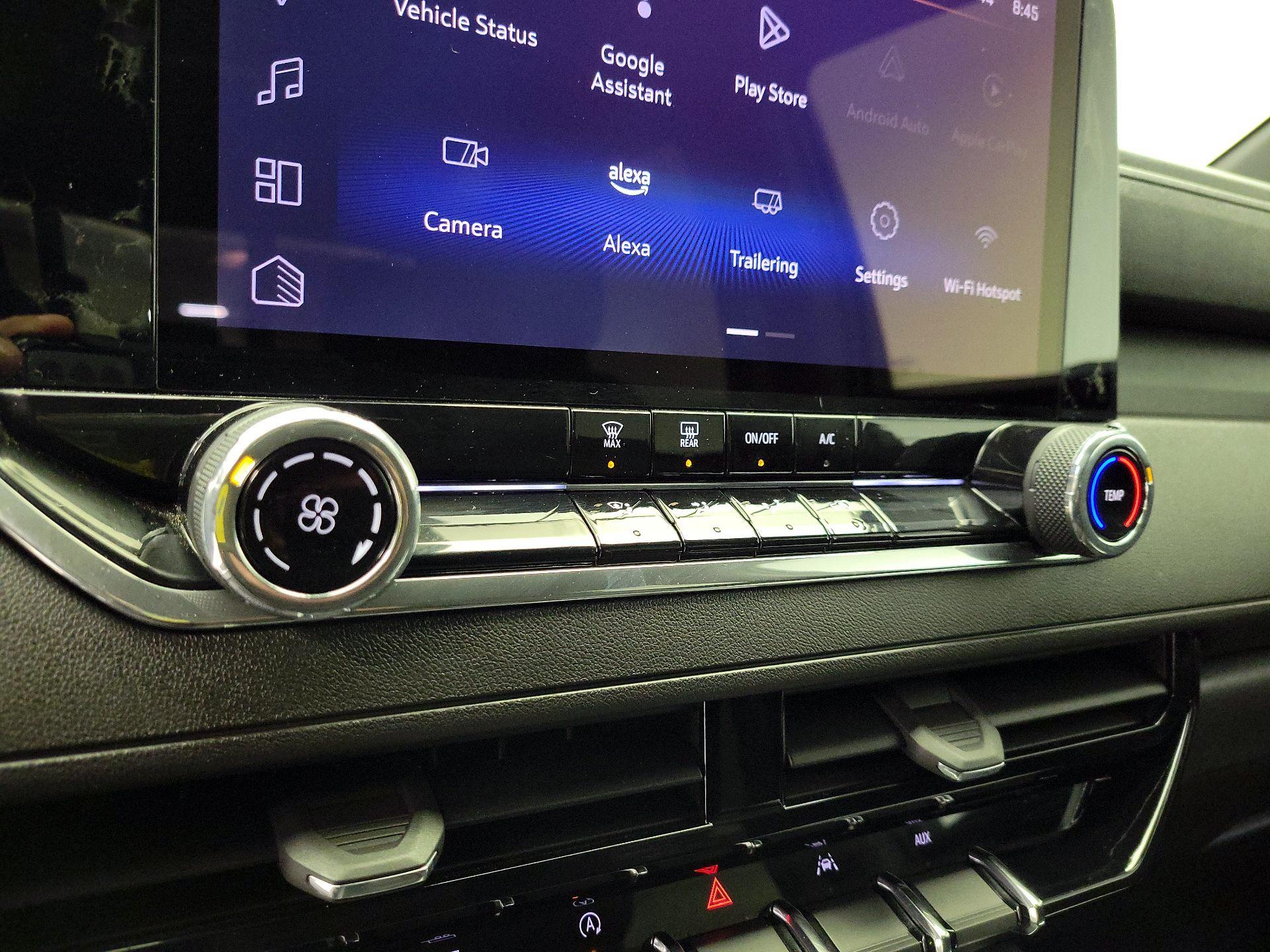 Thumbnail: 2024 Chevrolet Colorado - 14