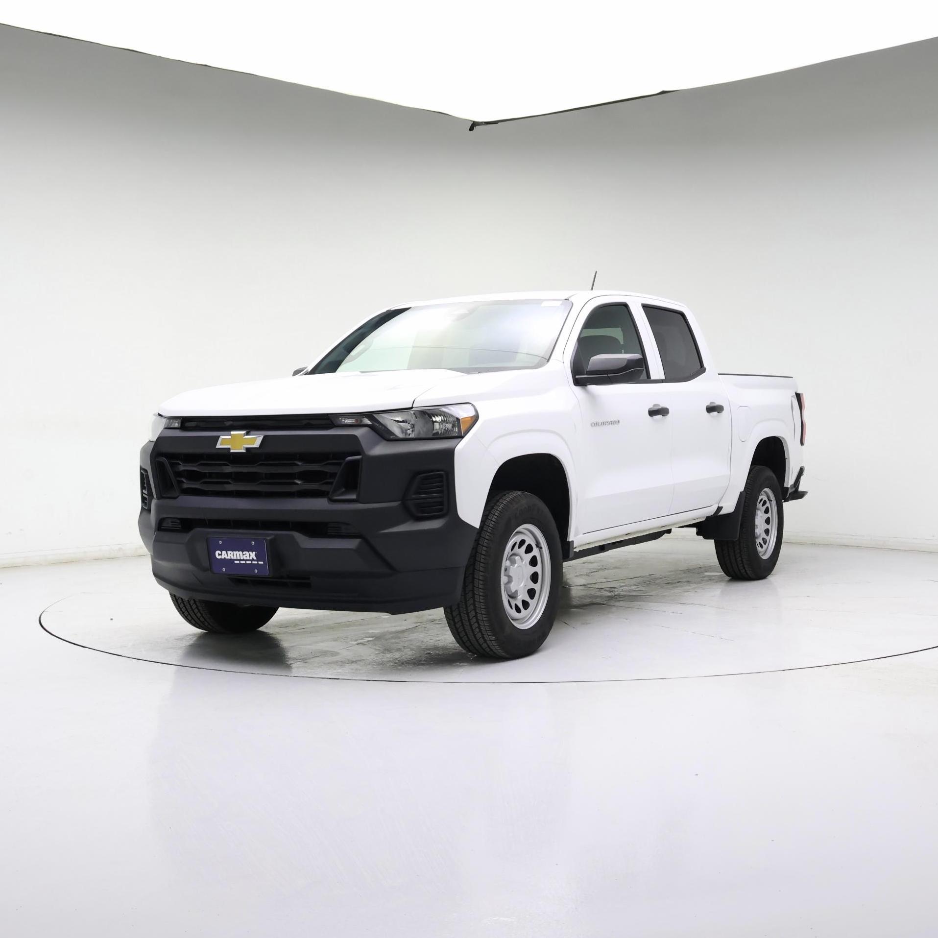 Thumbnail: 2024 Chevrolet Colorado - 4