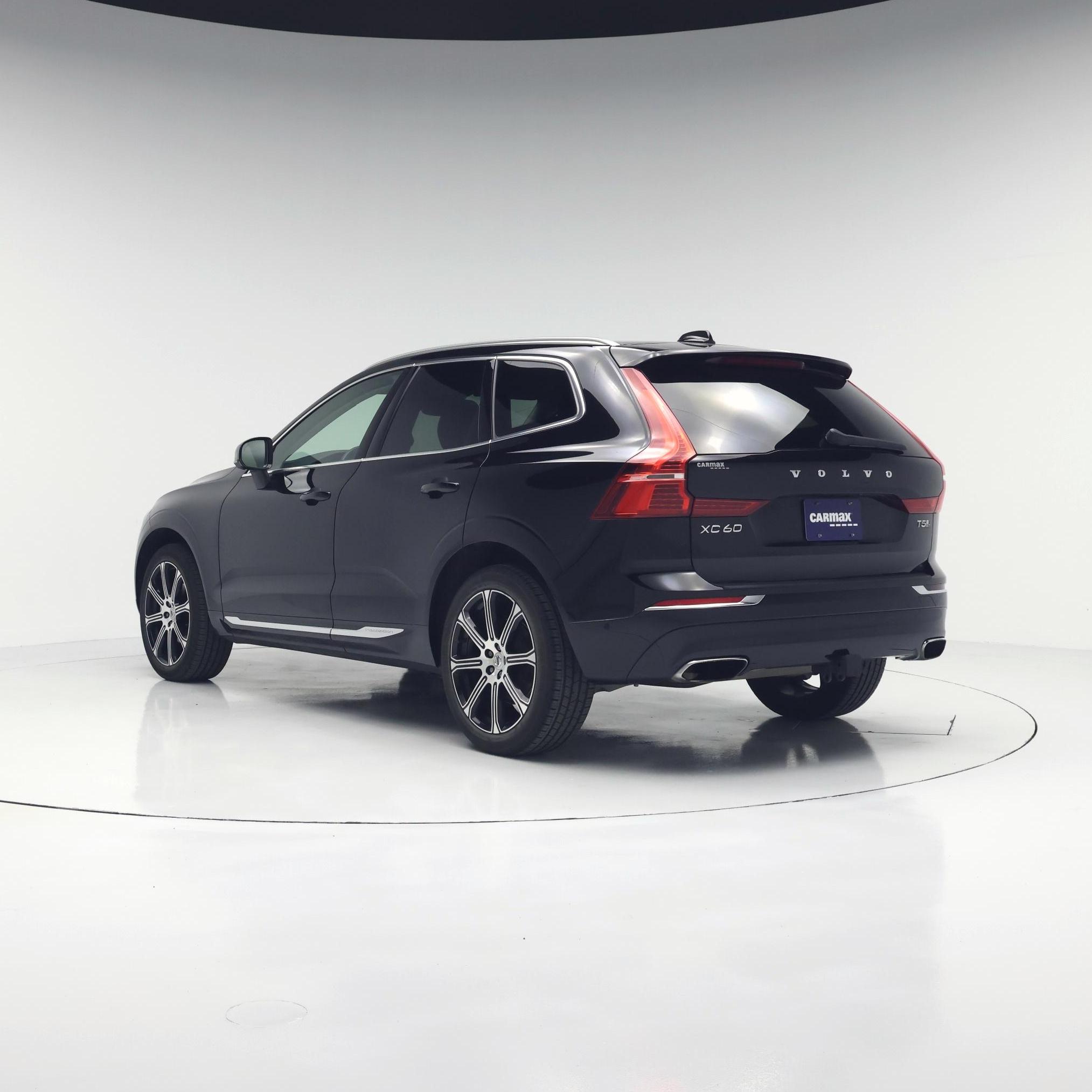 Thumbnail: 2019 Volvo XC60 - 2