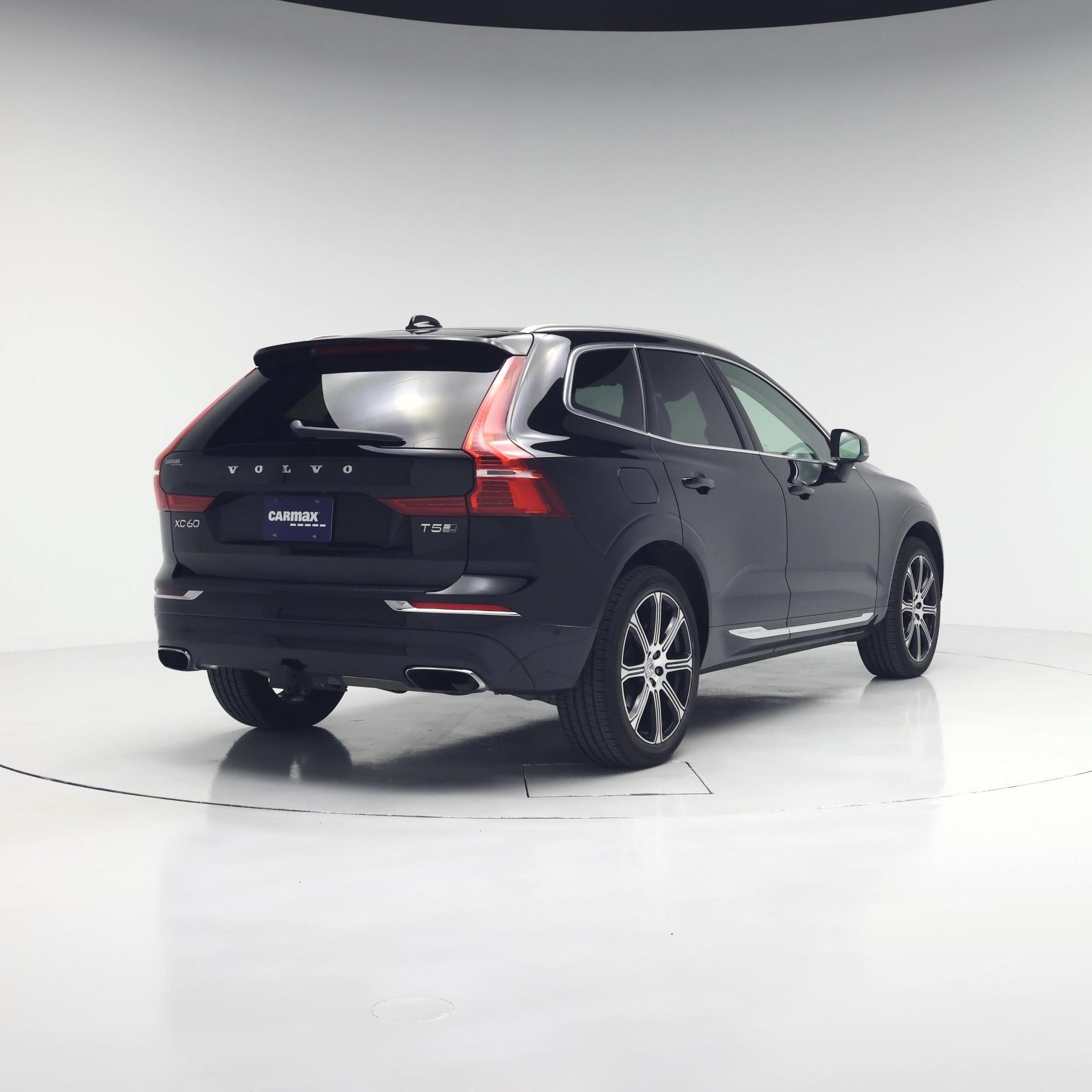 Thumbnail: 2019 Volvo XC60 - 8