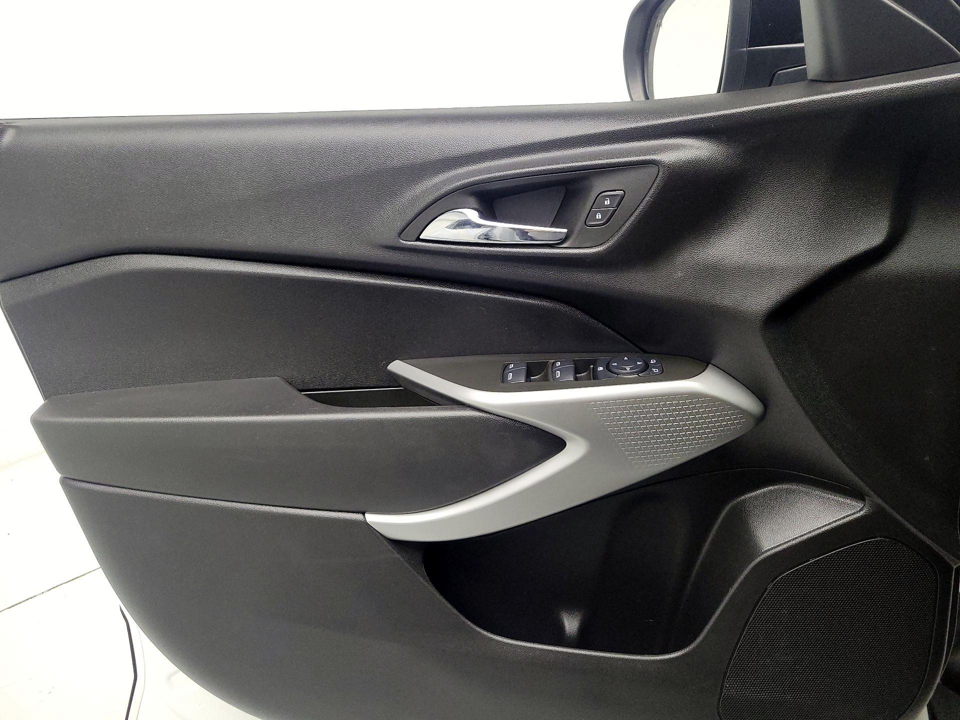 Thumbnail: 2024 Chevrolet Trax - 12