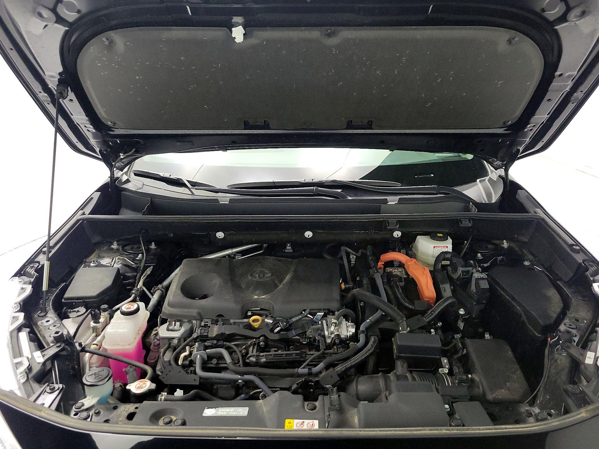 Thumbnail: 2024 Toyota RAV4 - 19