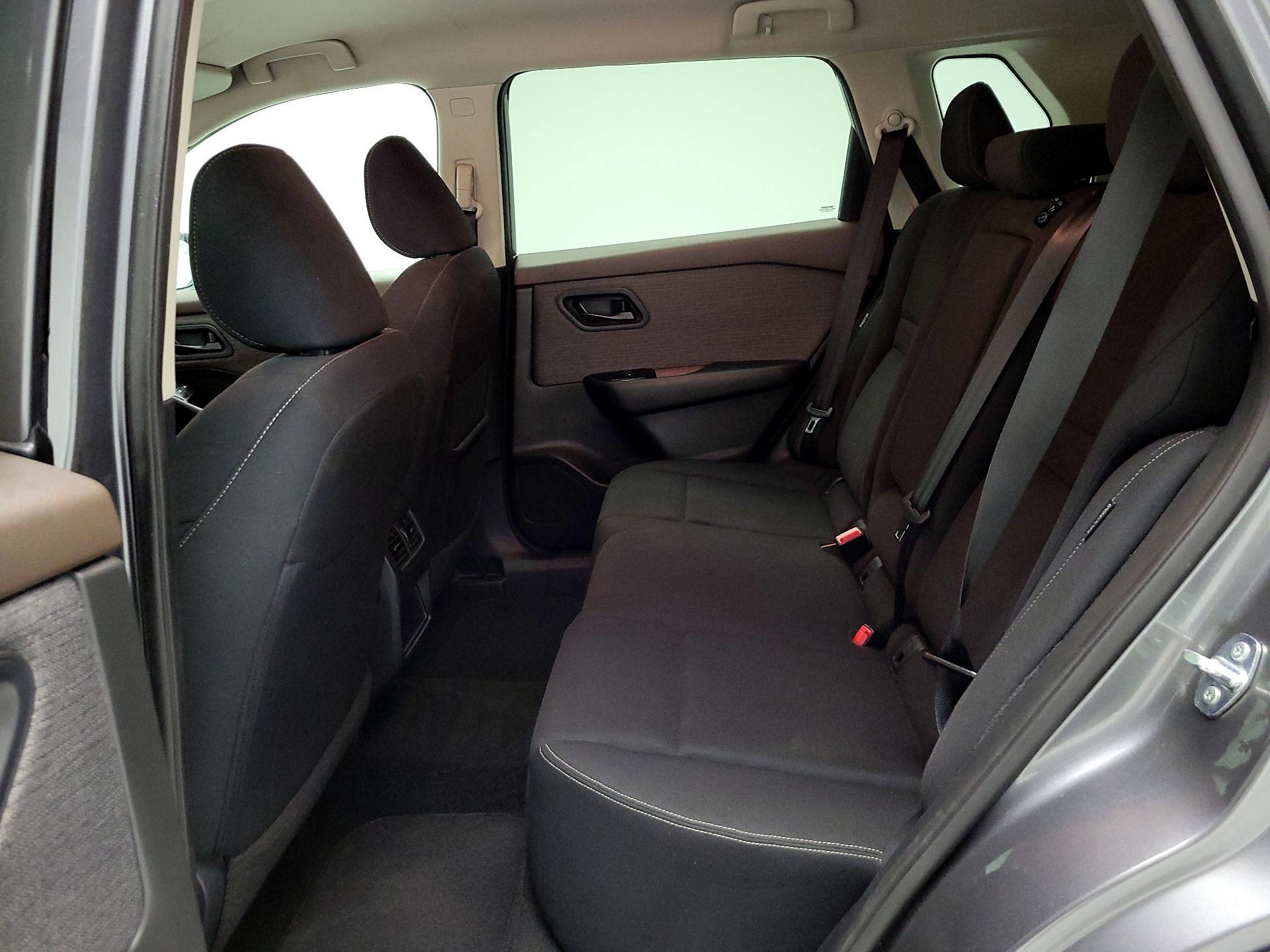 Thumbnail: 2023 Nissan Rogue - 18