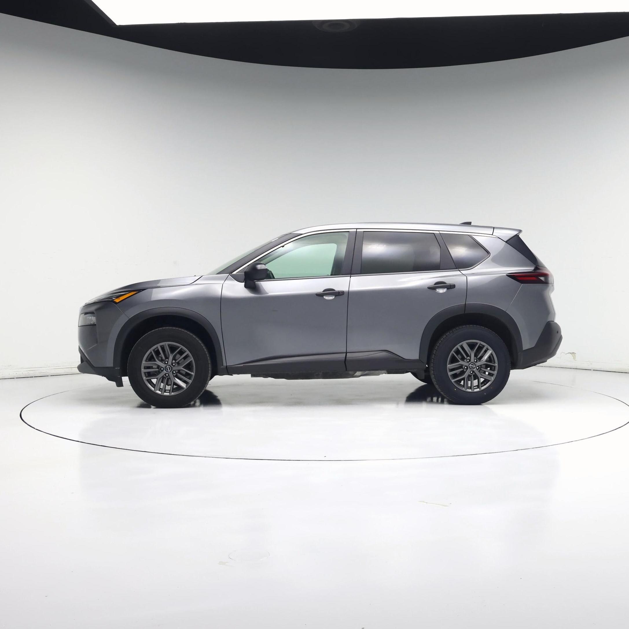 Thumbnail: 2023 Nissan Rogue - 3