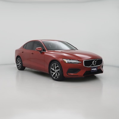 2020 Volvo S60 T6 Momentum